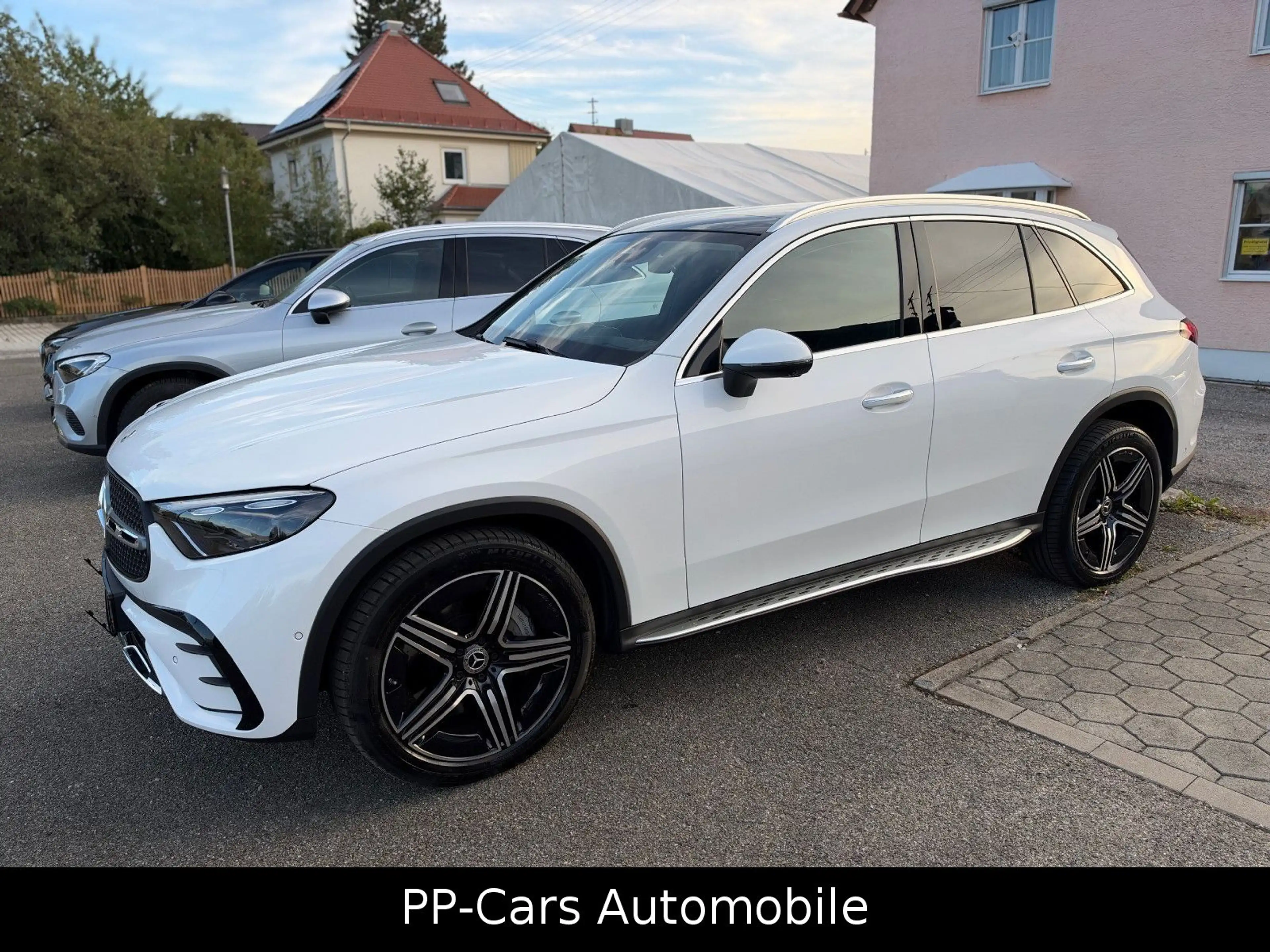 Mercedes-Benz GLC 300 d 4M AMG PREMIUM+*STHZG*HaL*AIRM*AHK*M26 — photo 3