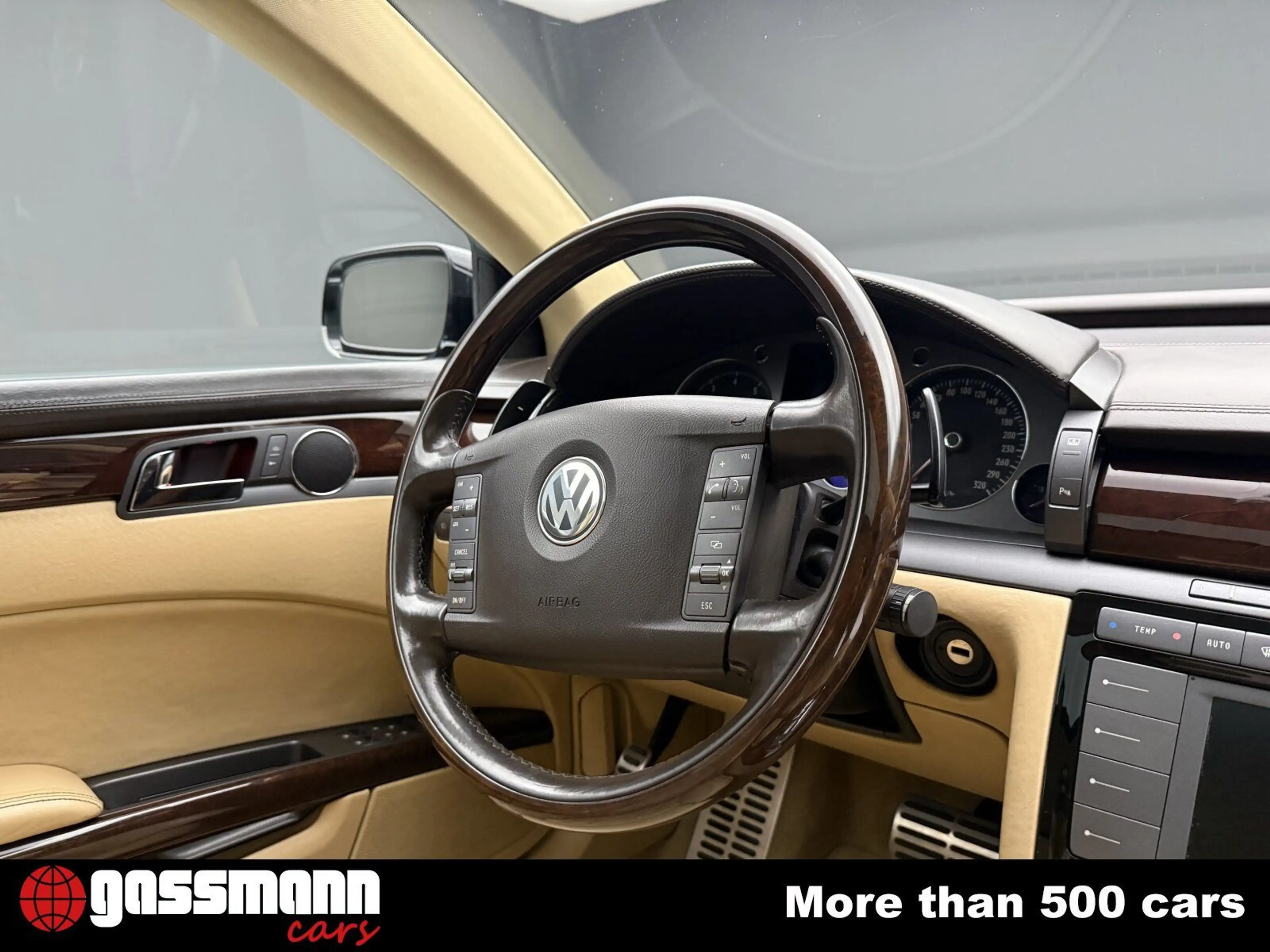Volkswagen Phaeton 6.0 W12 4-Motion lang — photo 12