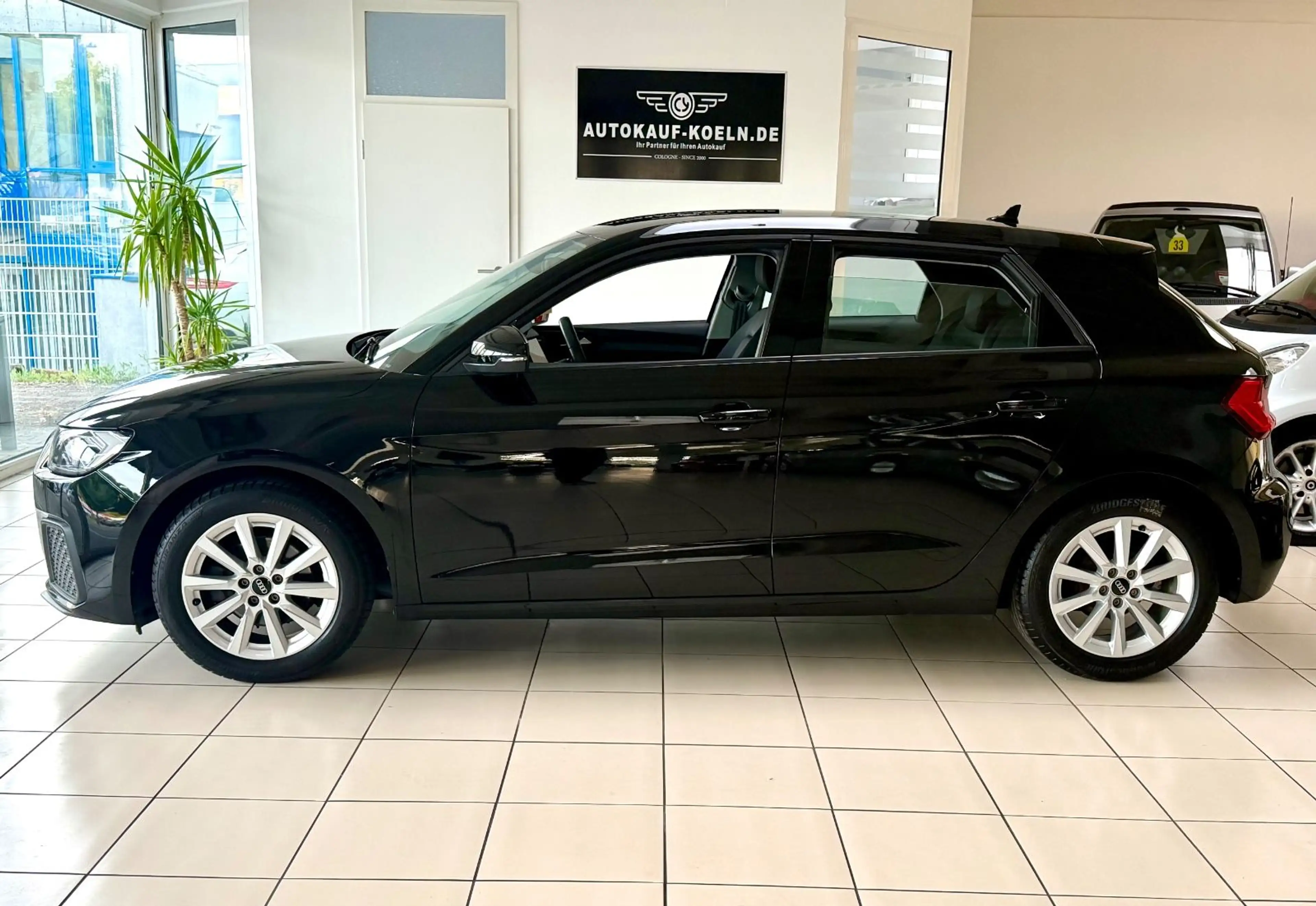 Audi A1 Sportback 30 TFSI /Automatik/Klima/1.Hand — photo 6