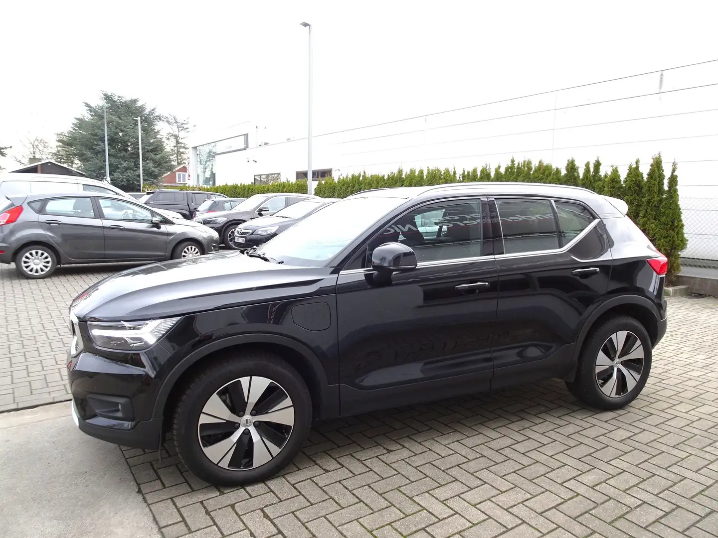 Volvo XC40 T4 Recharge VIRTUAL,CARPLAY,CAMERA,TREKH,KEYLESS Noir - 2