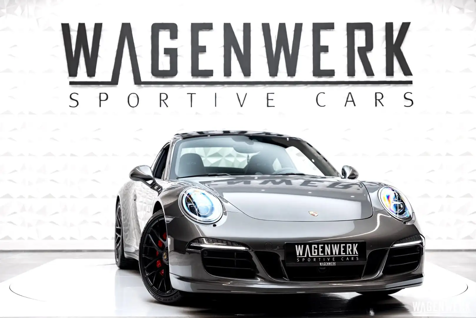Porsche 991 Carrera 4 GTS PDK 3.8 SAUGER GLASDACH ACC LED+ PD Gris - 1