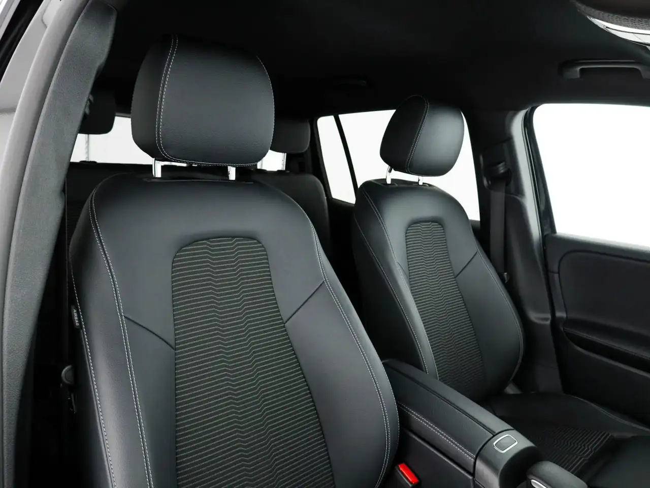 Mercedes-Benz GLB 180 180 d sport plus auto 12