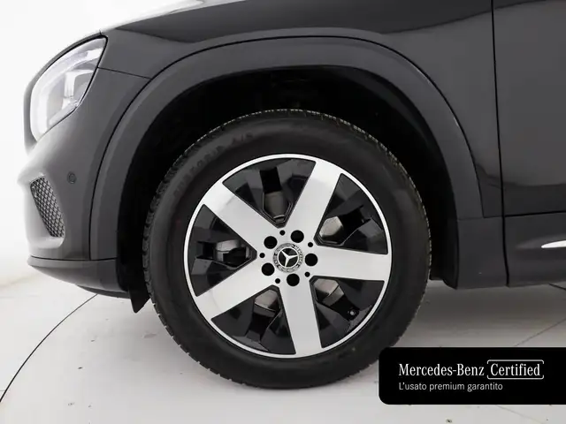 Mercedes-Benz GLB view 7