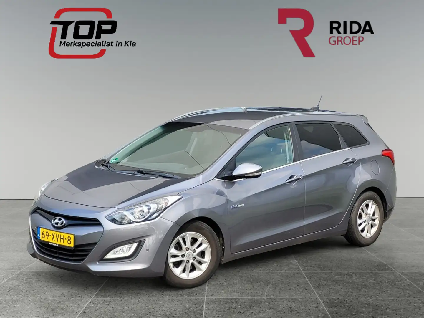 Hyundai i30 Wagon 1.6 GDI Business Ed. Gris - 1