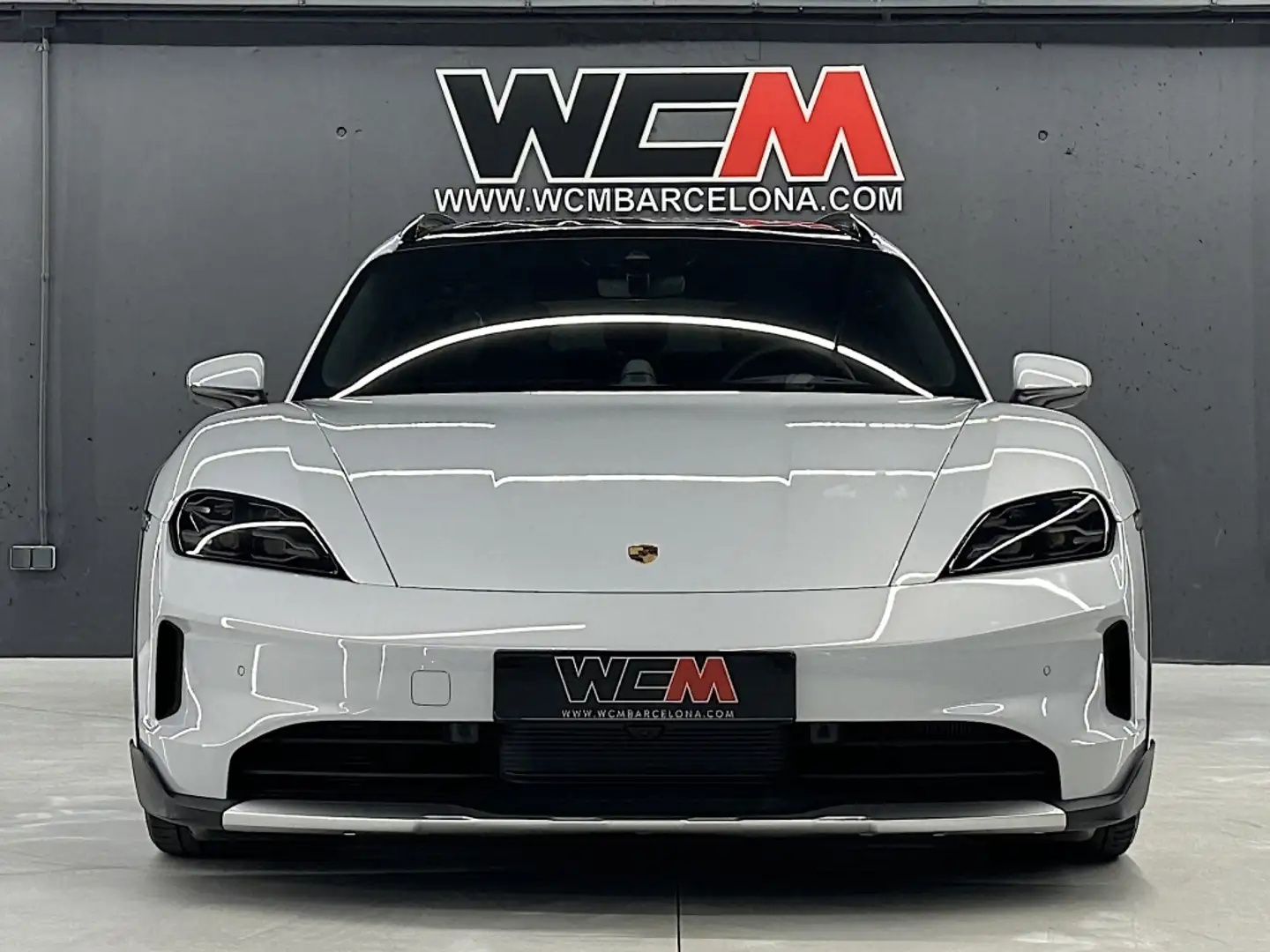 Porsche Taycan 4 Cross Turismo Grijs - 2