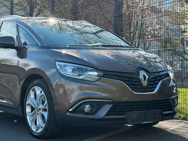 Renault Grand Scenic IV Limited 115 Led Navi Pdc
