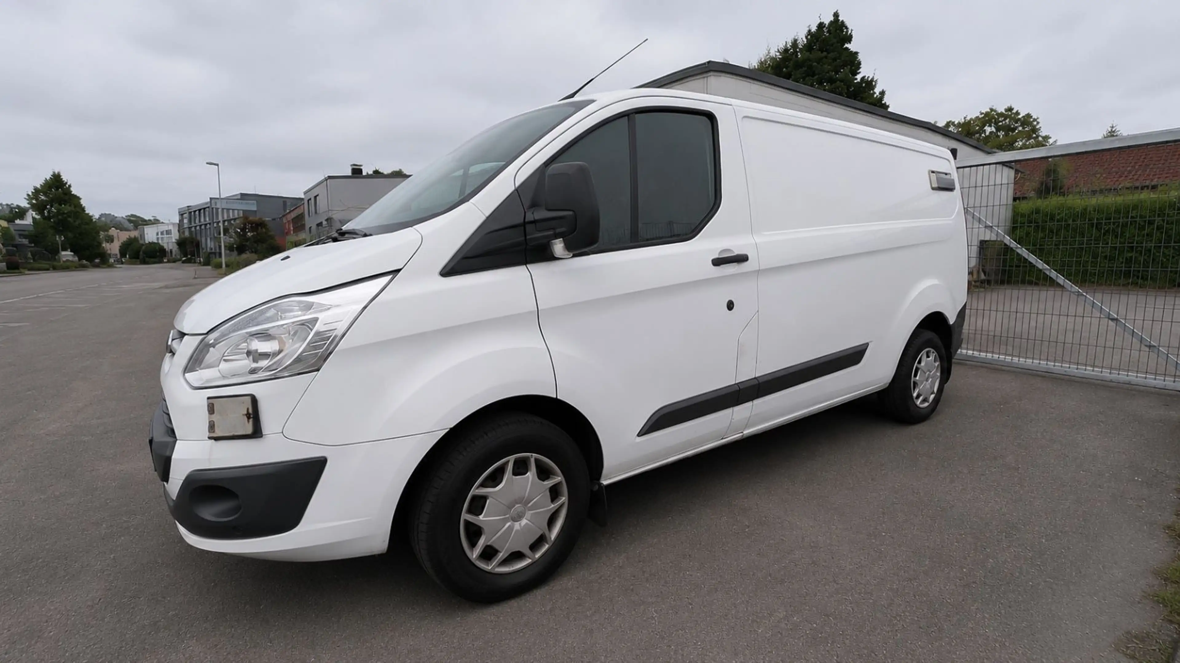 Ford Transit Custom Kasten 310 L2 Trend — photo 3