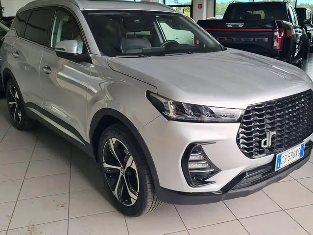 DR Automobiles DR6