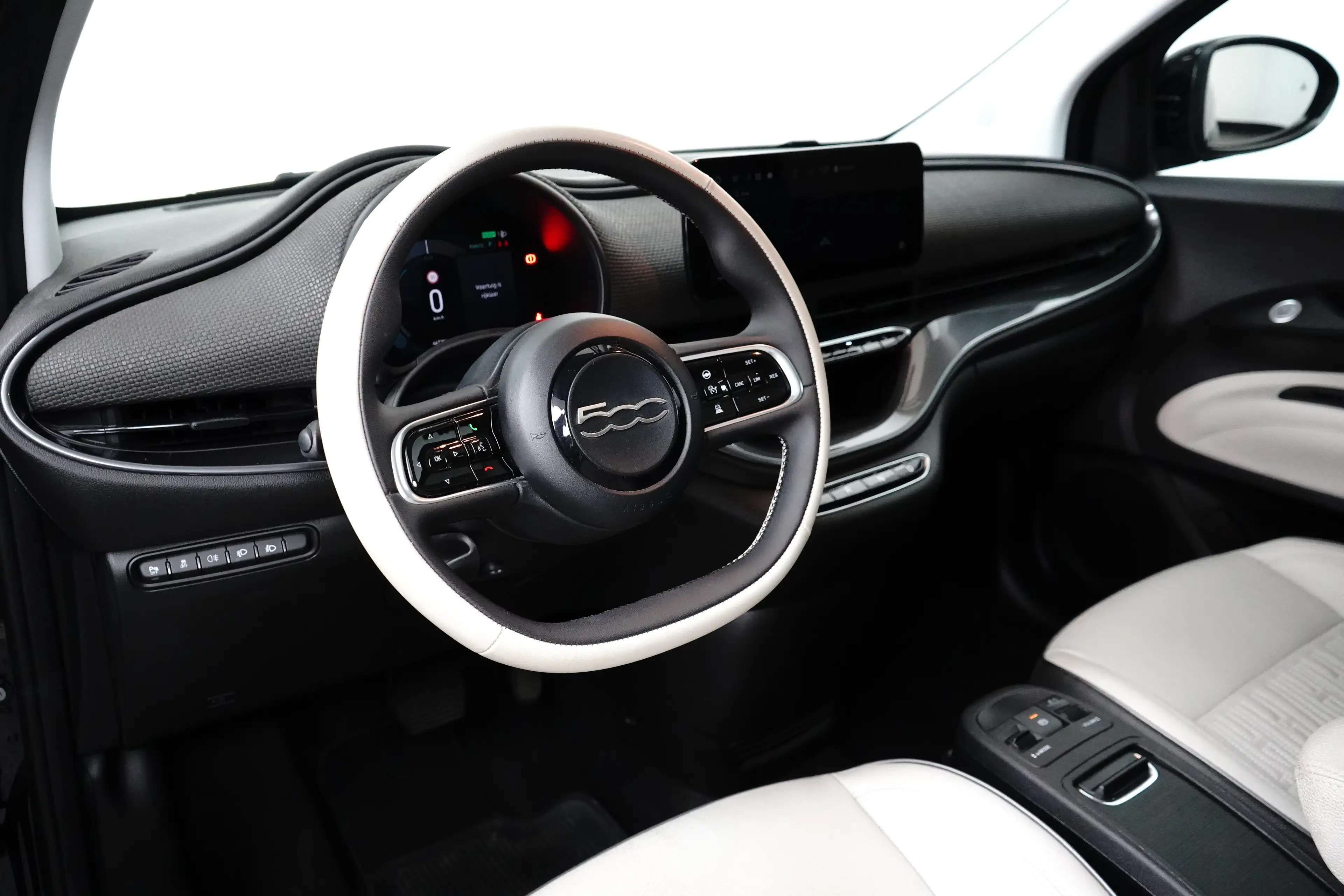 Fiat 500 La Prima By Bocelli 42 kWh SOH 95% | Carplay | Pan — photo 15