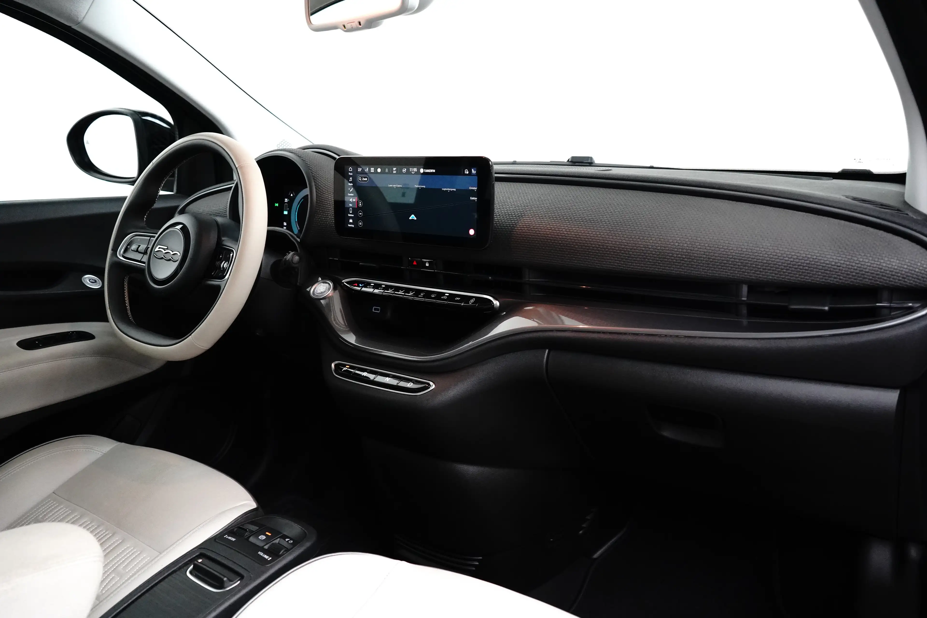 Fiat 500 La Prima By Bocelli 42 kWh SOH 95% | Carplay | Pan — photo 8