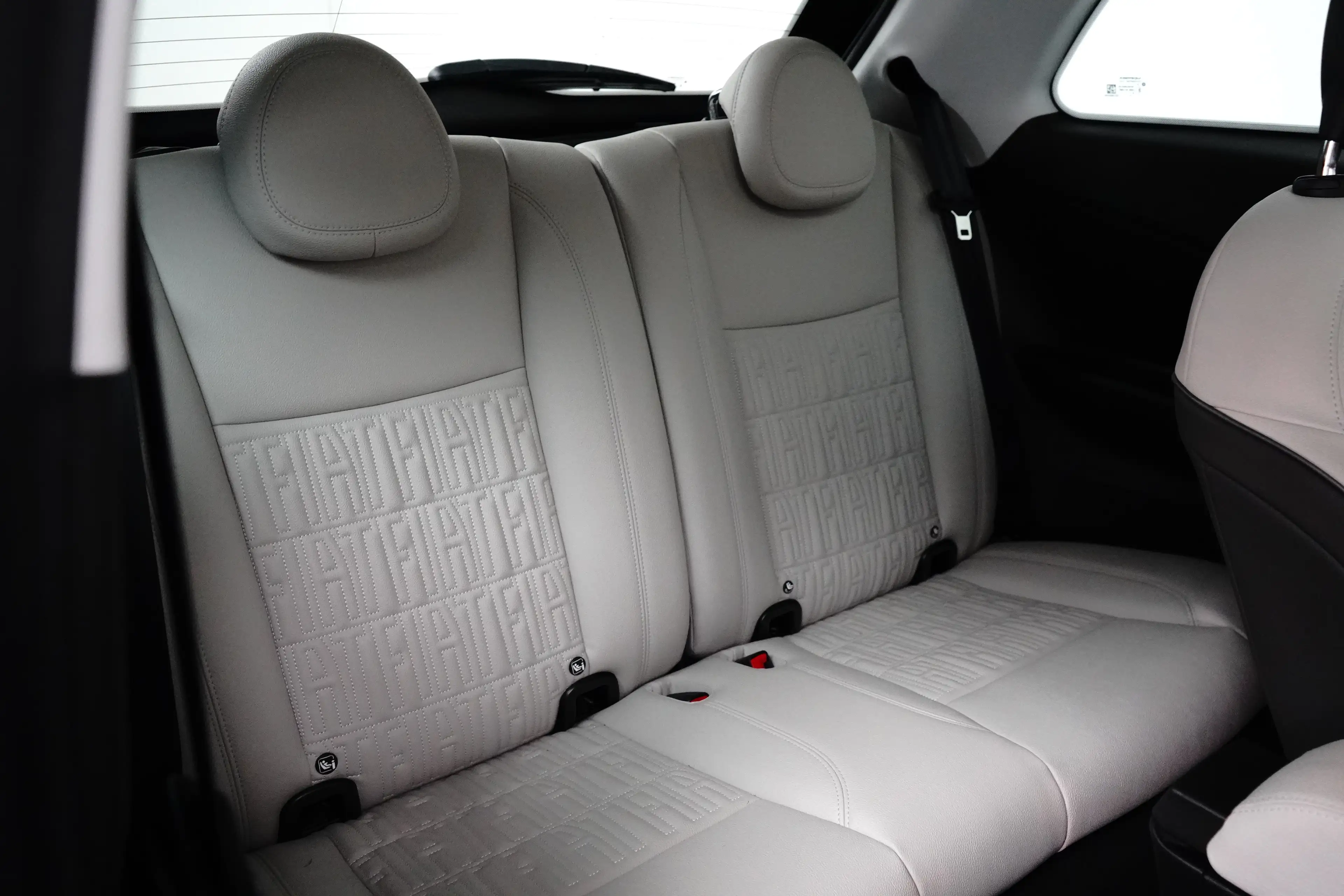 Fiat 500 La Prima By Bocelli 42 kWh SOH 95% | Carplay | Pan — photo 9
