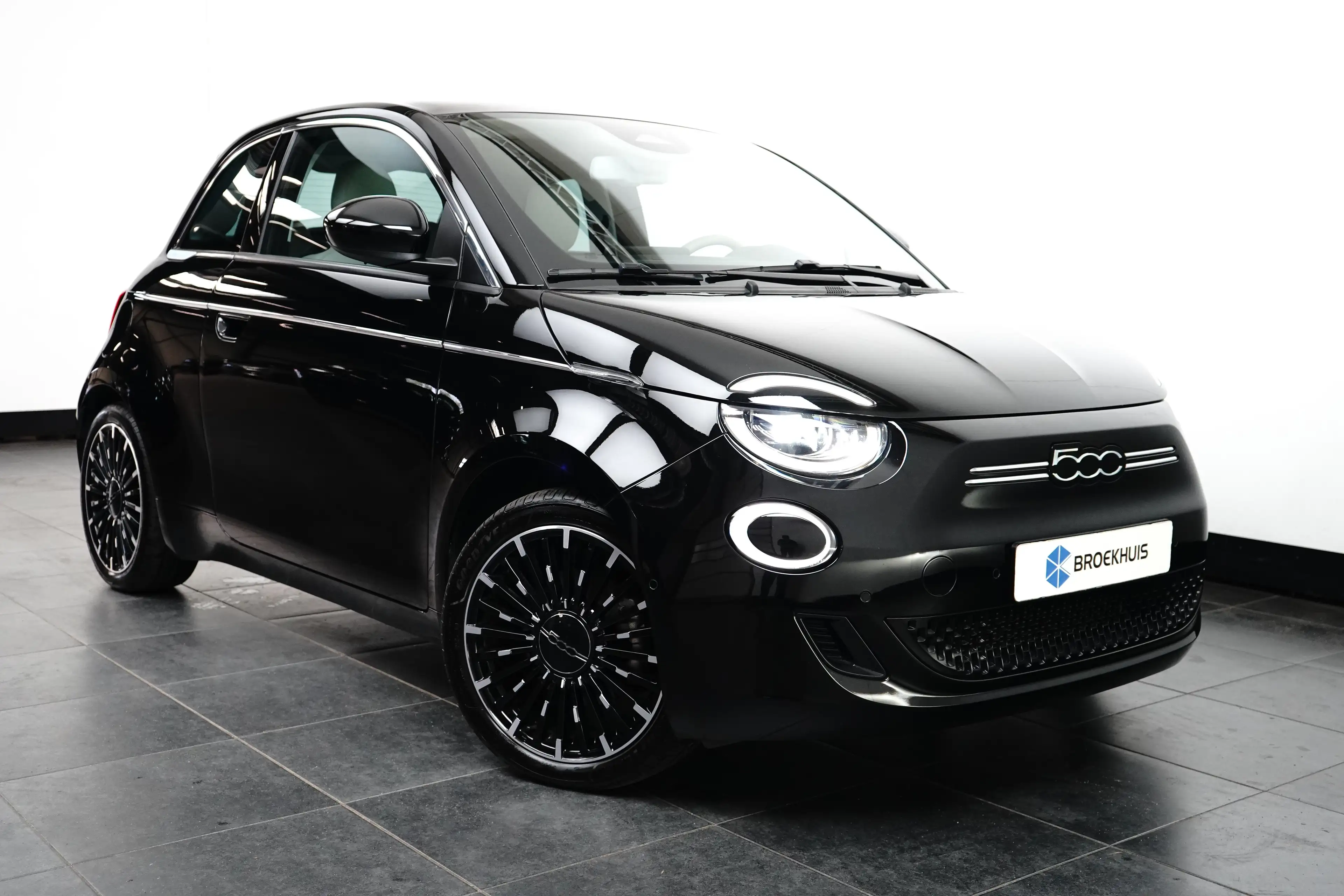 Fiat 500 La Prima By Bocelli 42 kWh SOH 95% | Carplay | Pan — photo 3