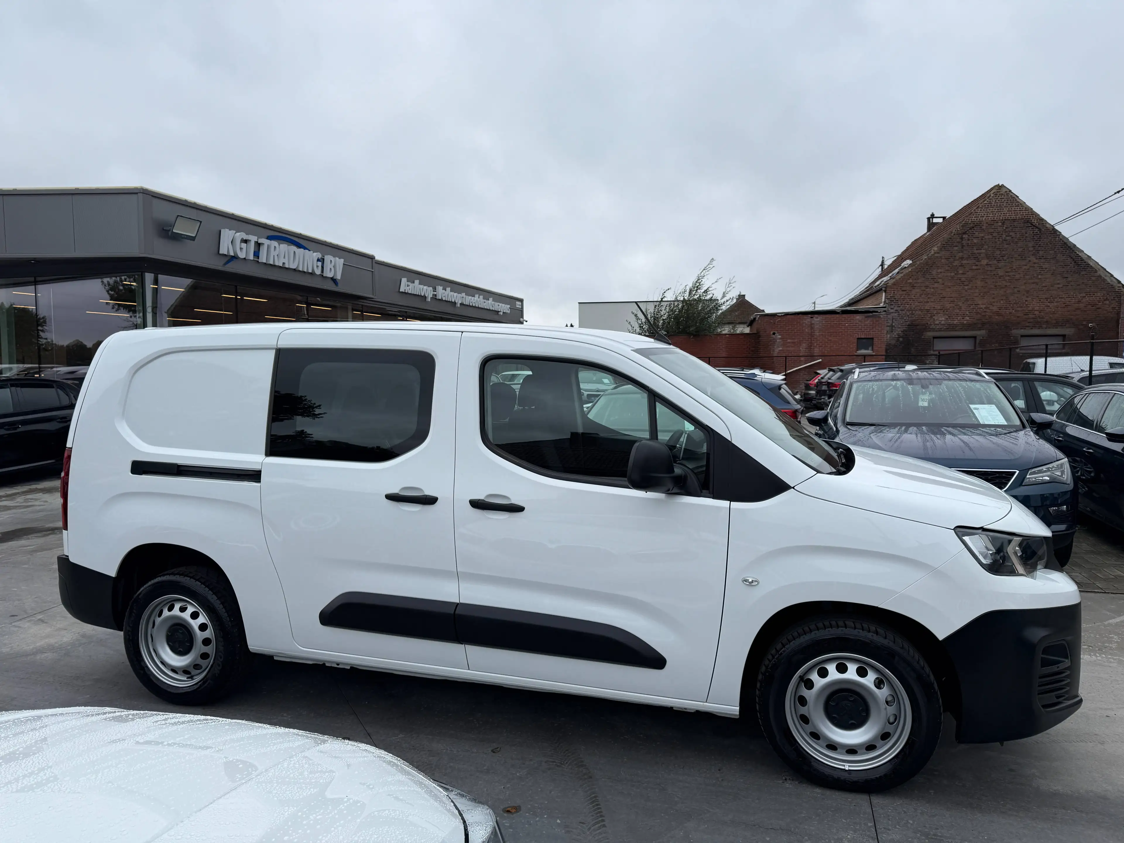 Peugeot Partner 1.5 BLUEHDI L2 DUBBEL CABINE 5 ZIT / LICHTE VRACHT NAVIGATIE CARPLAY PDC AIRCO — photo 4