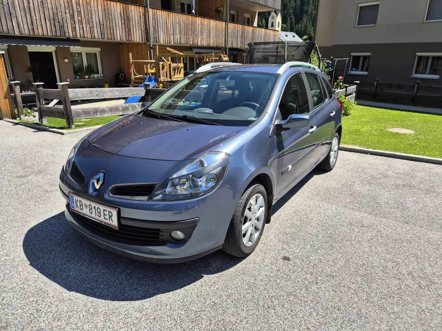 Renault Clio Clio Grandtour Dynamique Edition TCE 100 Dynamique Edition Blau - 1