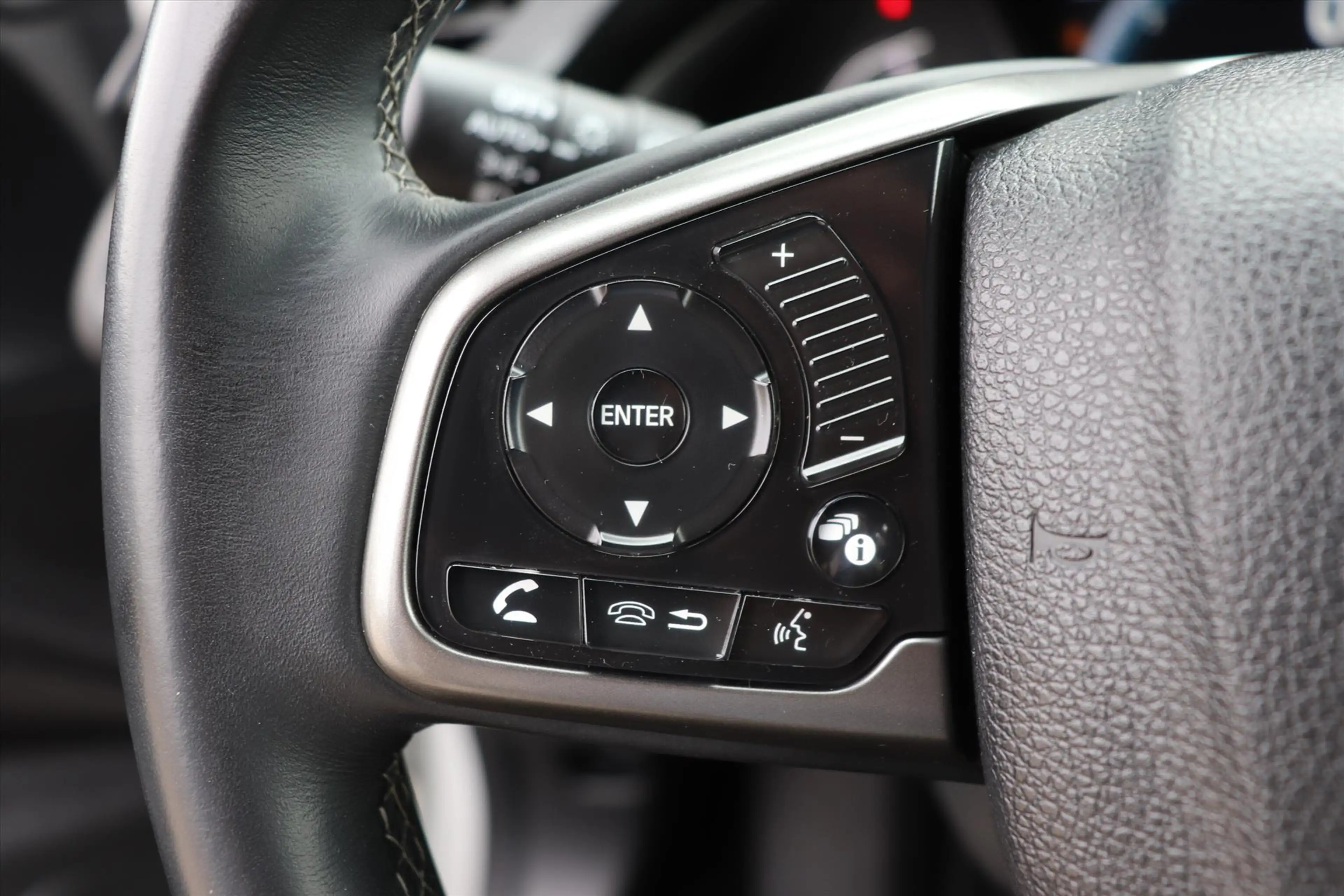 Honda Civic 1.0 i-VTEC 129pk Elegance — photo 10