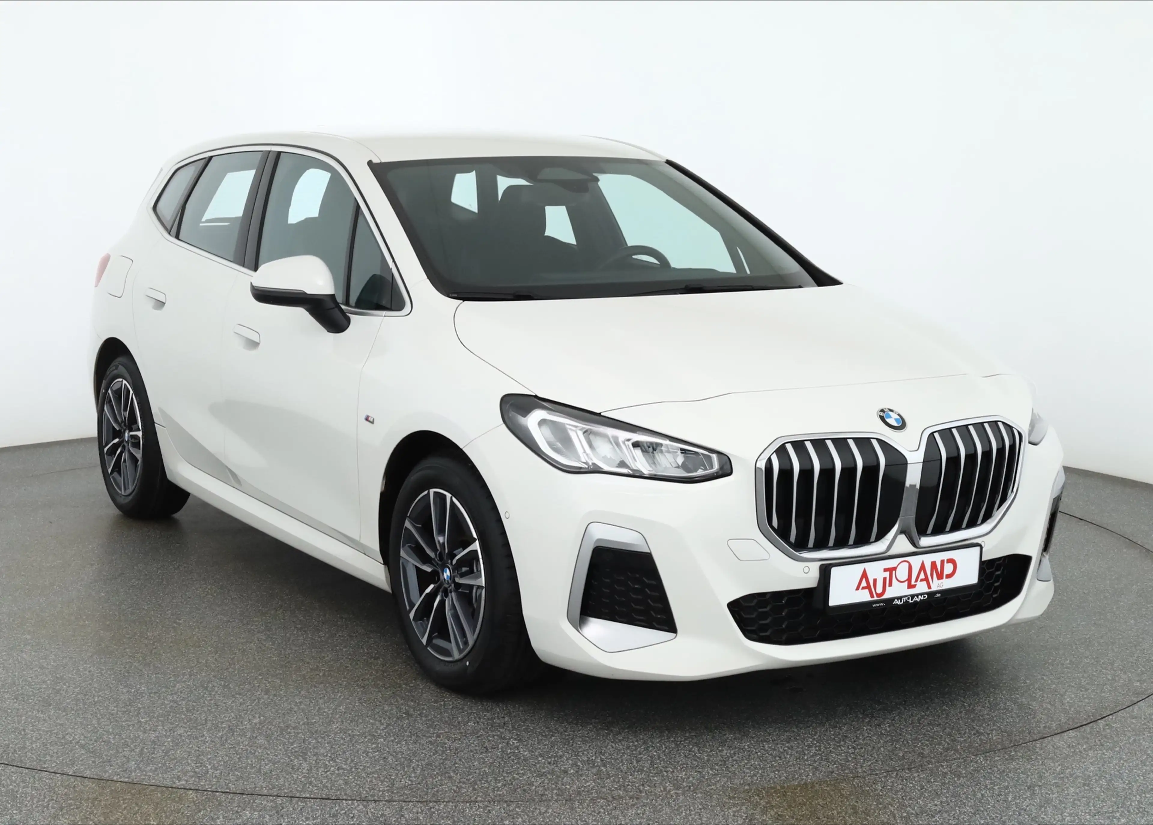 BMW 218 218i Acive Tourer M Sport LED Navi Alcantara DAB — photo 7