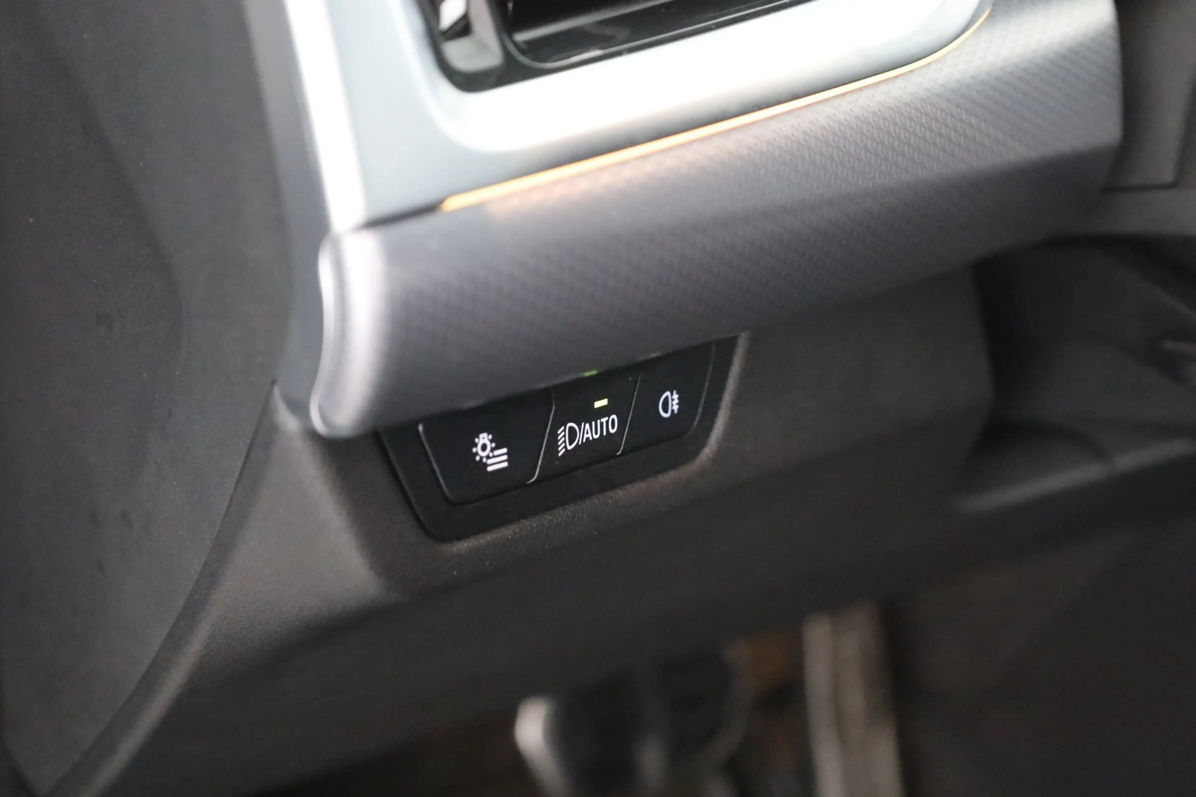 BMW 218 218i Acive Tourer M Sport LED Navi Alcantara DAB — photo 18