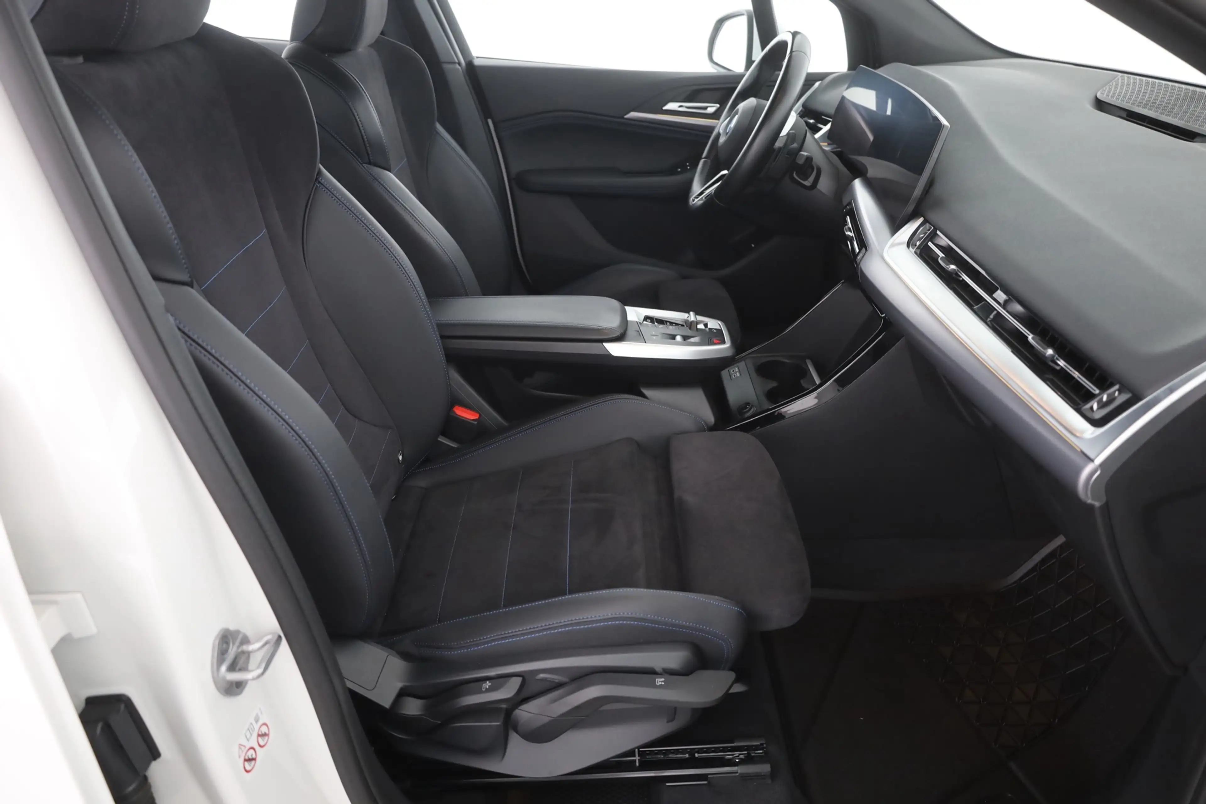 BMW 218 218i Acive Tourer M Sport LED Navi Alcantara DAB — photo 21