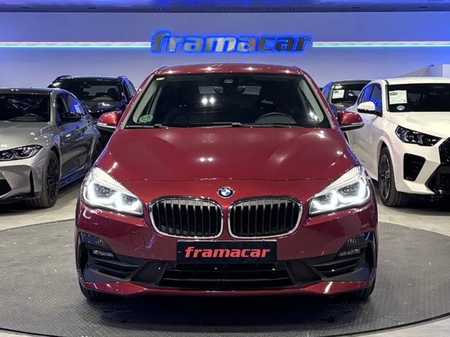BMW 216 216dA Active Tourer Rojo - 2