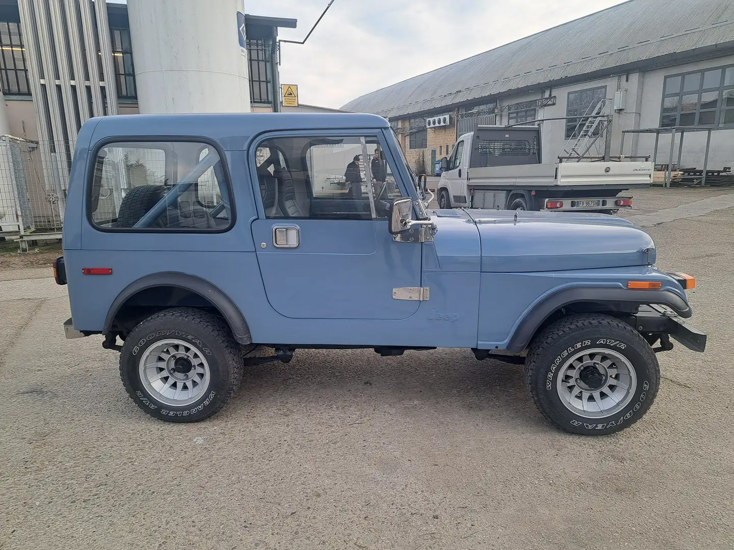 Jeep CJ-7 6 posti vettura Azul - 1