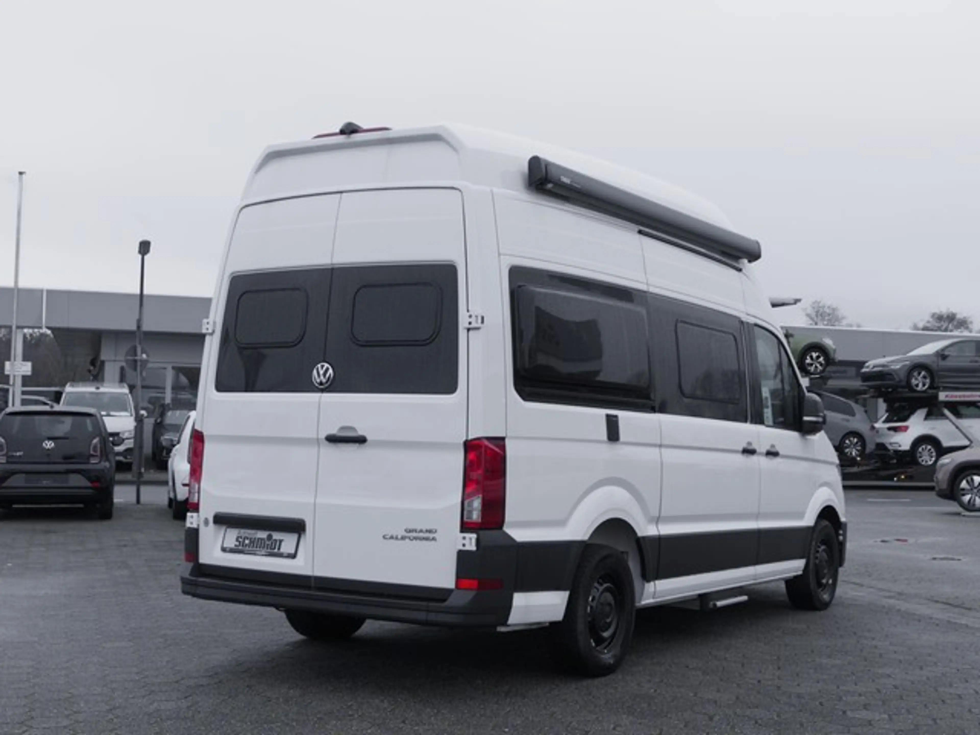 Volkswagen Grand California 600 2,0 l TDI Happy Van ACC / Hochbett / Rückfa... — photo 2