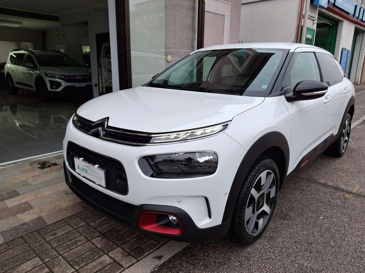 Citroen C4 Cactus 131 cv Shine