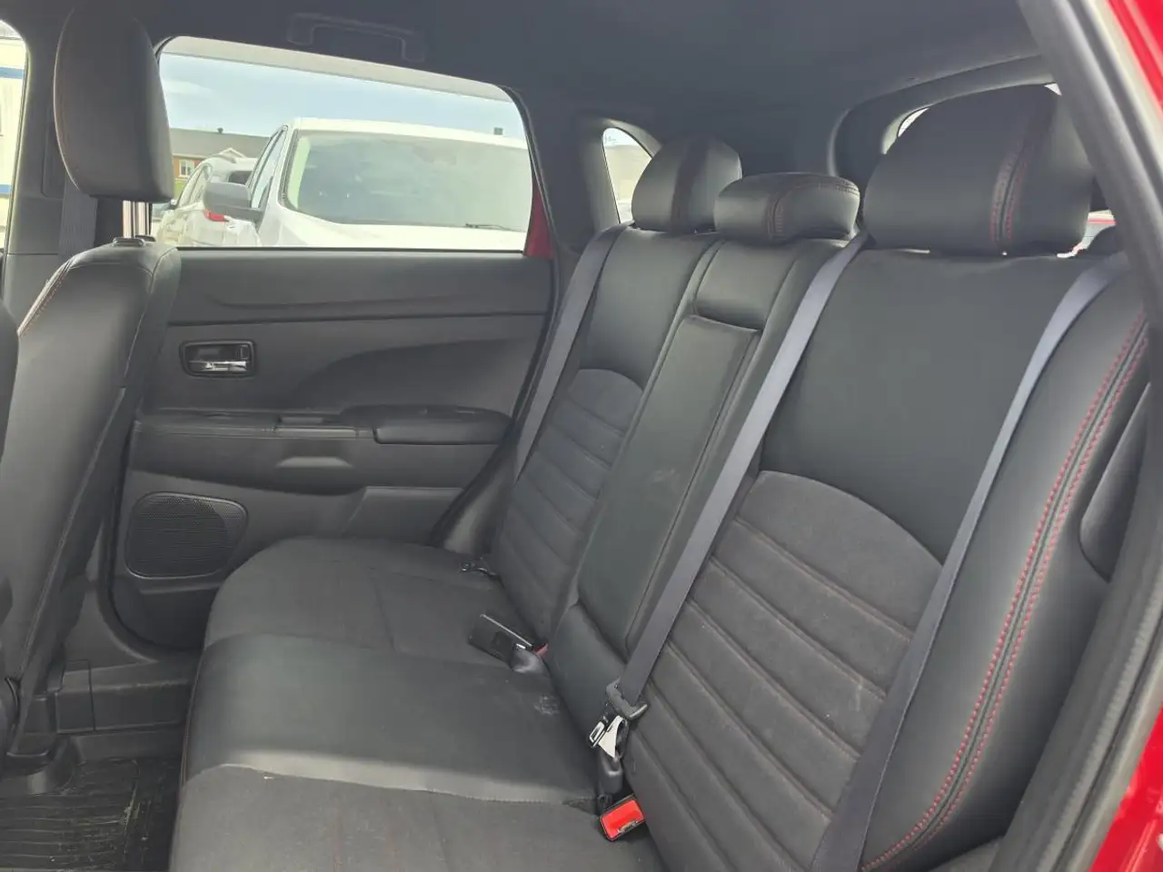 Mitsubishi RVR снимка Mitsubishi RVR