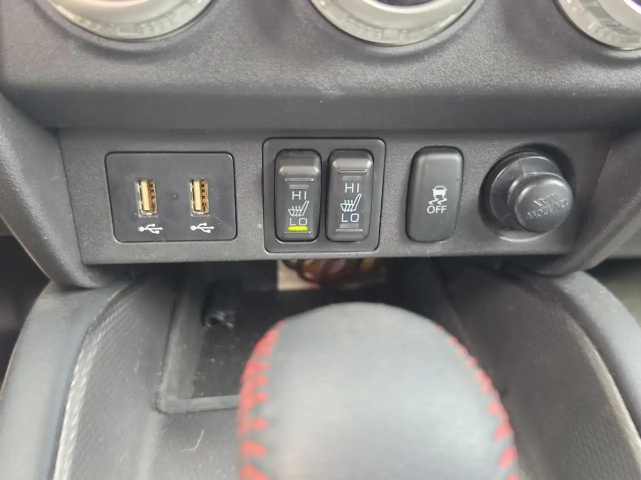 Mitsubishi RVR снимка Mitsubishi RVR