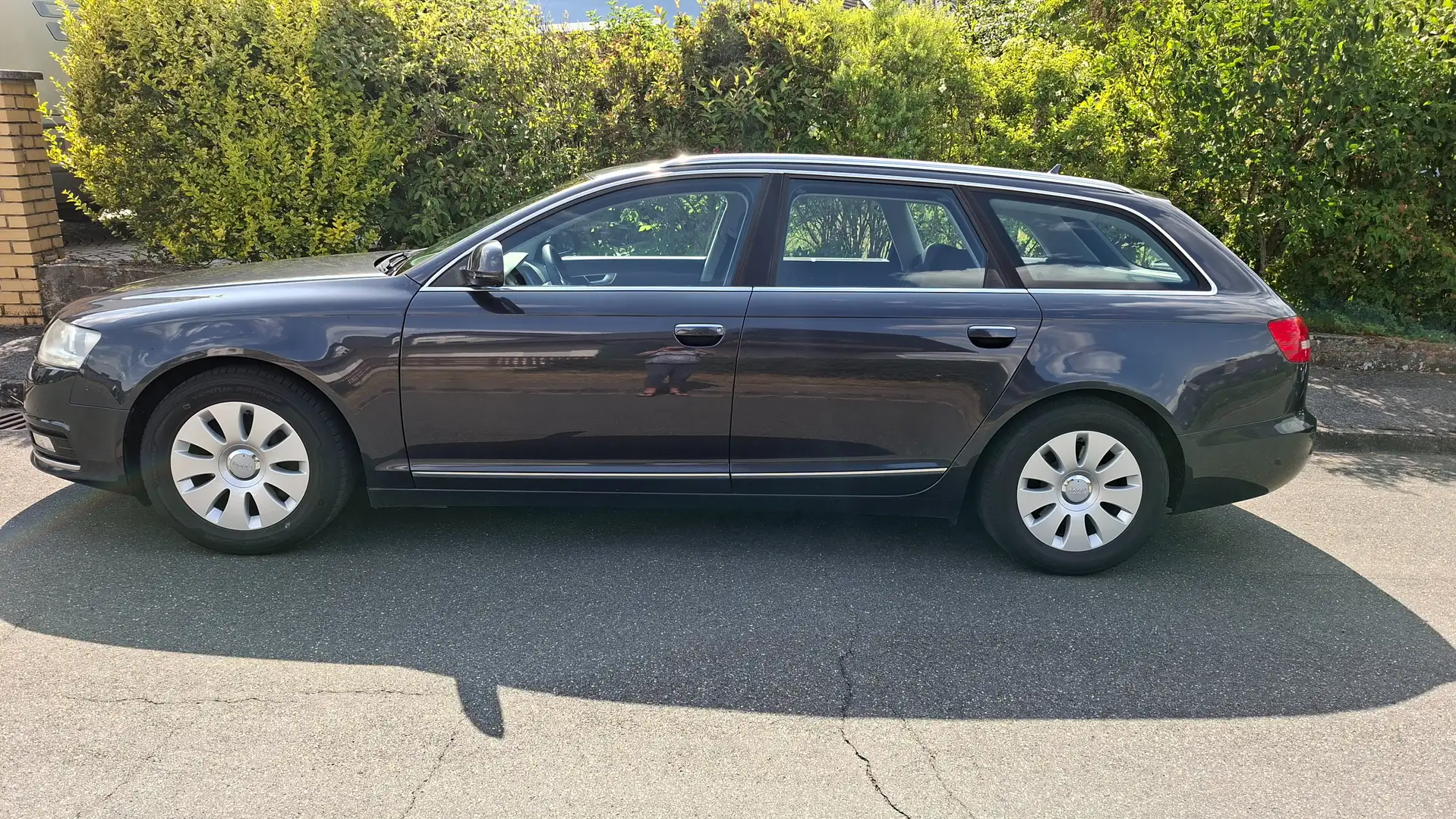 Audi A6 Avant 2.7 TDI DPF Grau - 1
