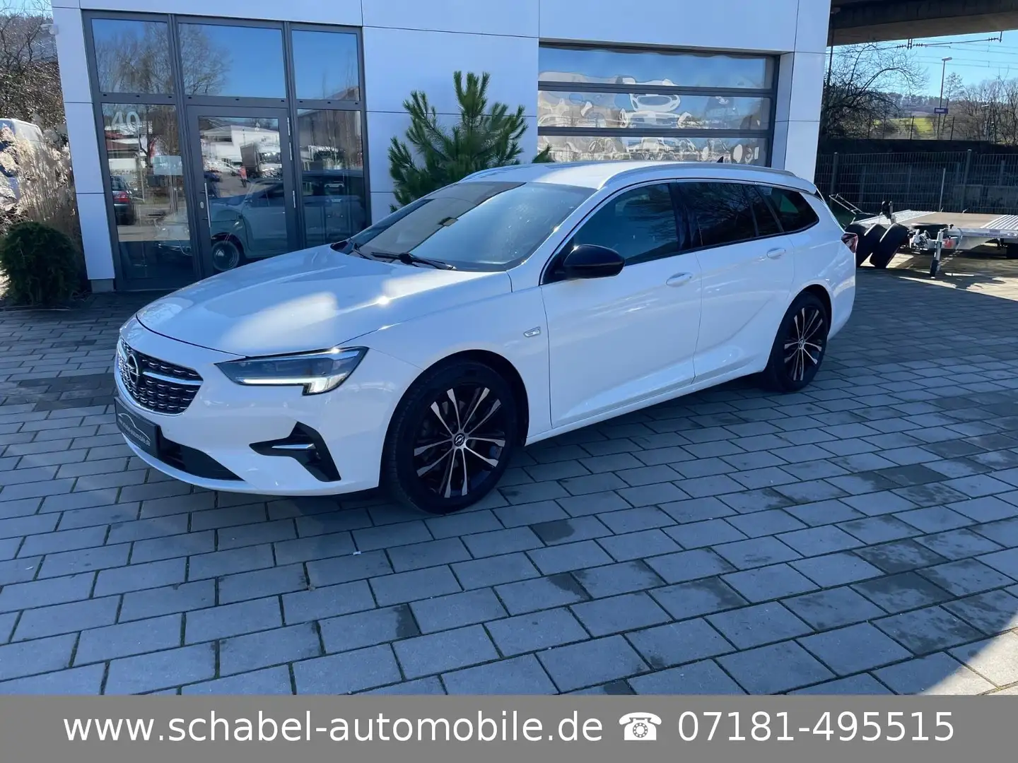 Opel Insignia B Sports Tourer Ultimate 2.0 CDTI 1.Hd Weiß - 1