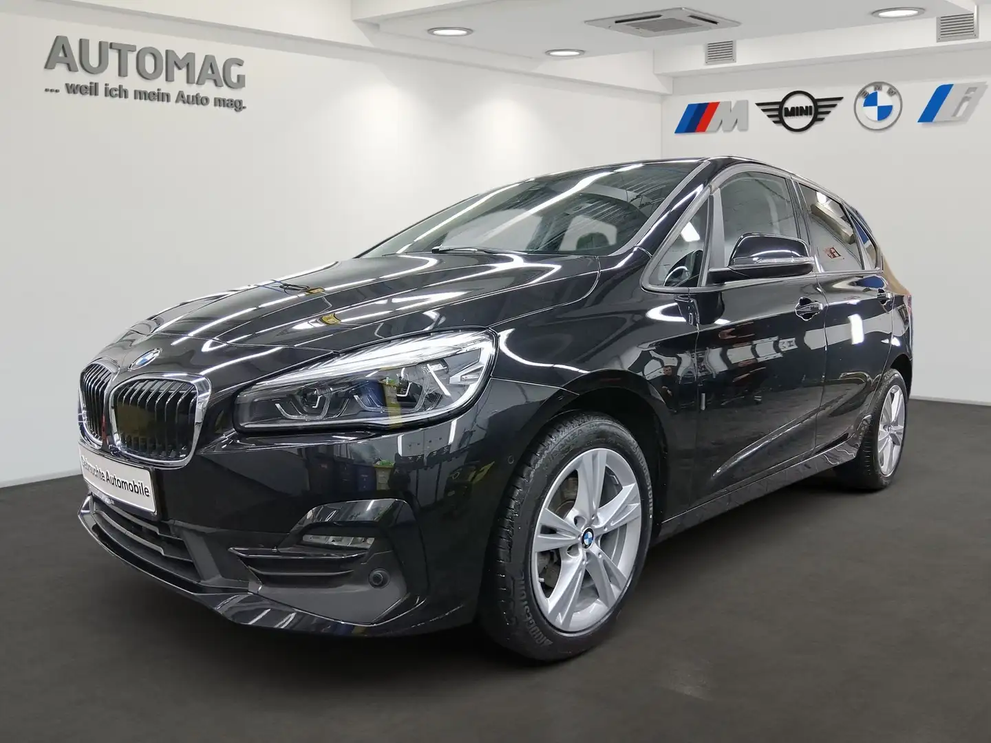 BMW 218 i Active Tourer*SportLine*Navi*LED*Parkassist*DAB* Zwart - 1