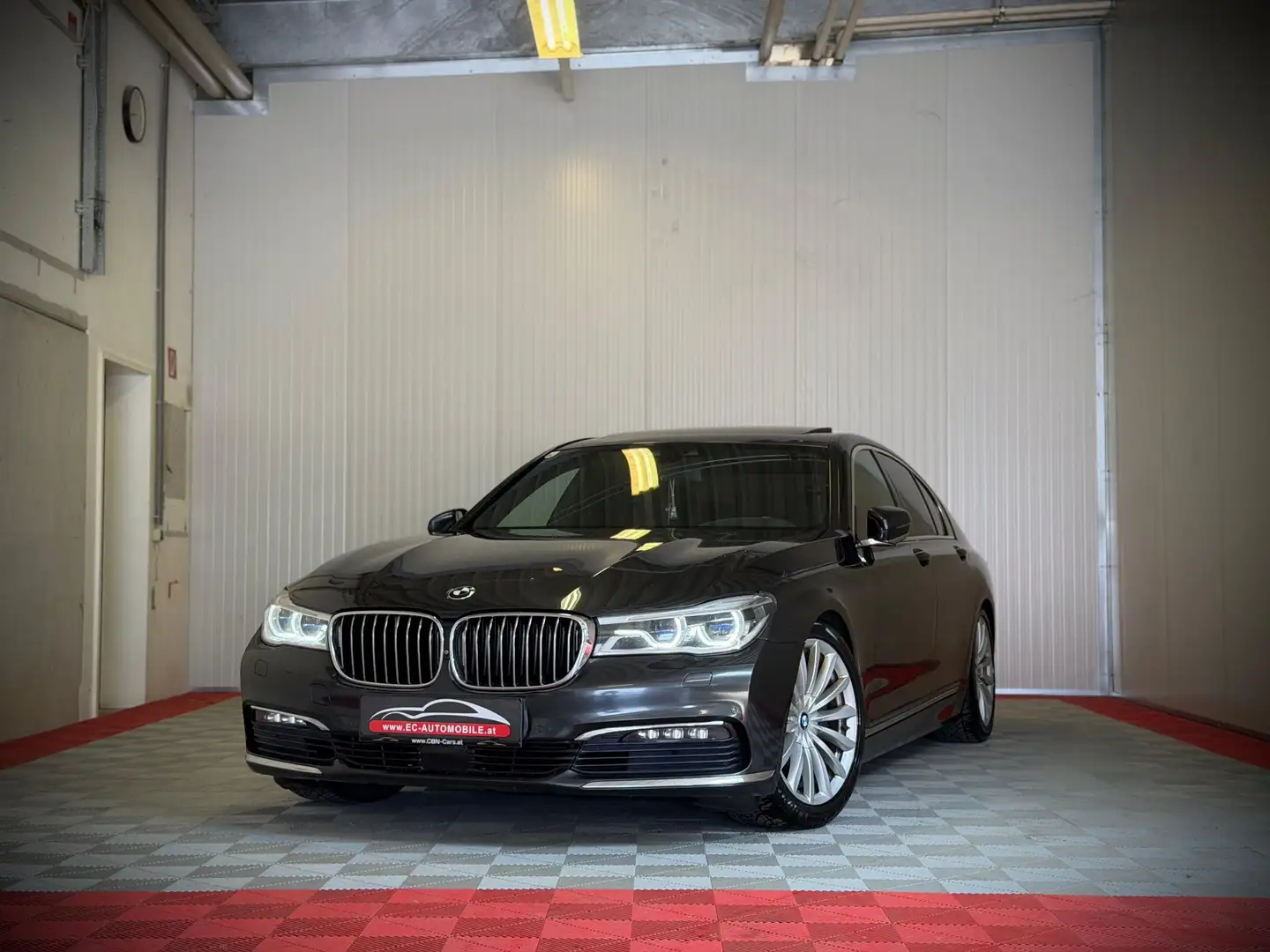 BMW 730 730d xDrive - Vollausstattung - 2