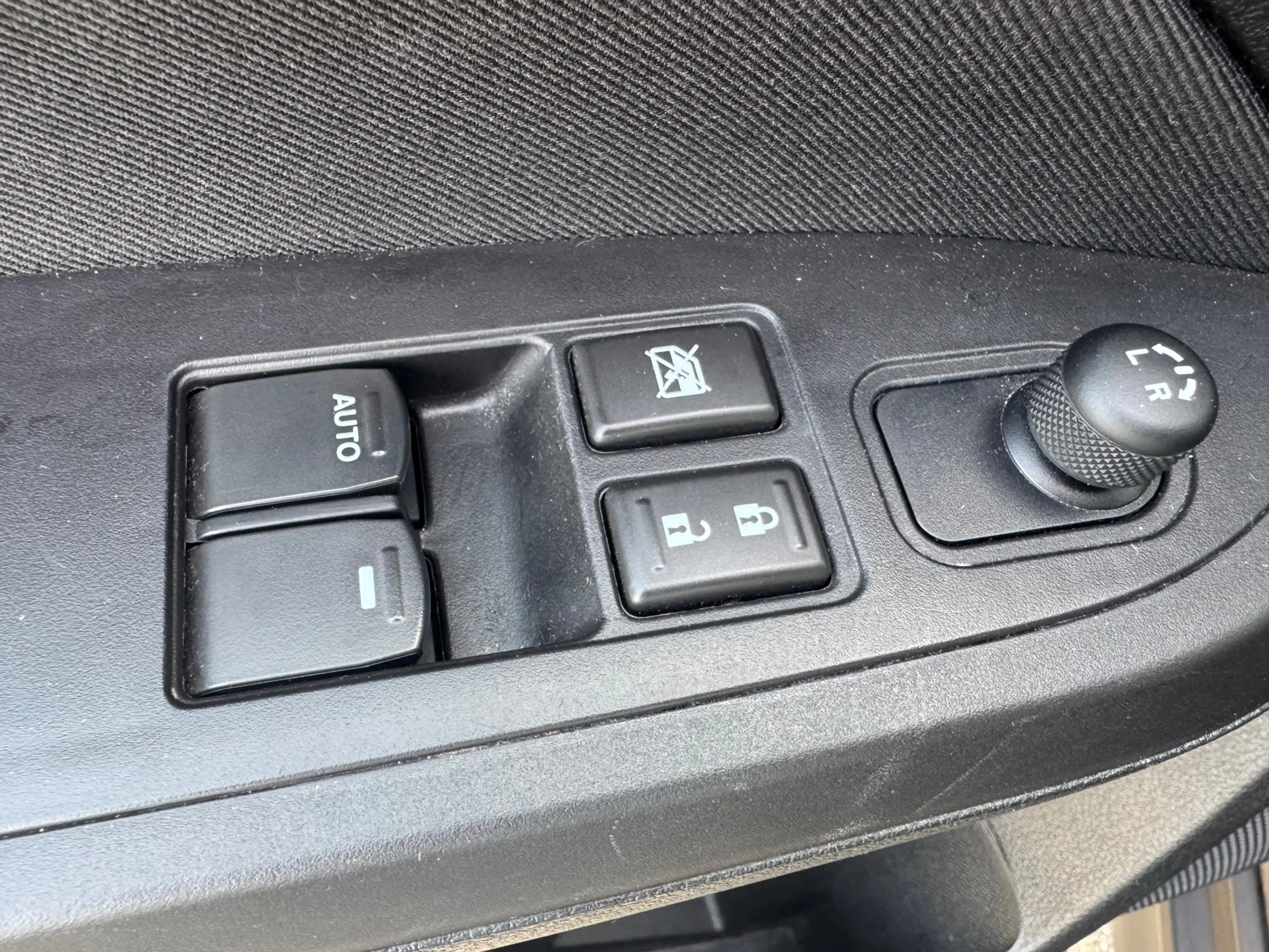 Suzuki Vitara 1.4 Boosterjet Comfort Smart Hybrid AIRCO / CRUISE — photo 12