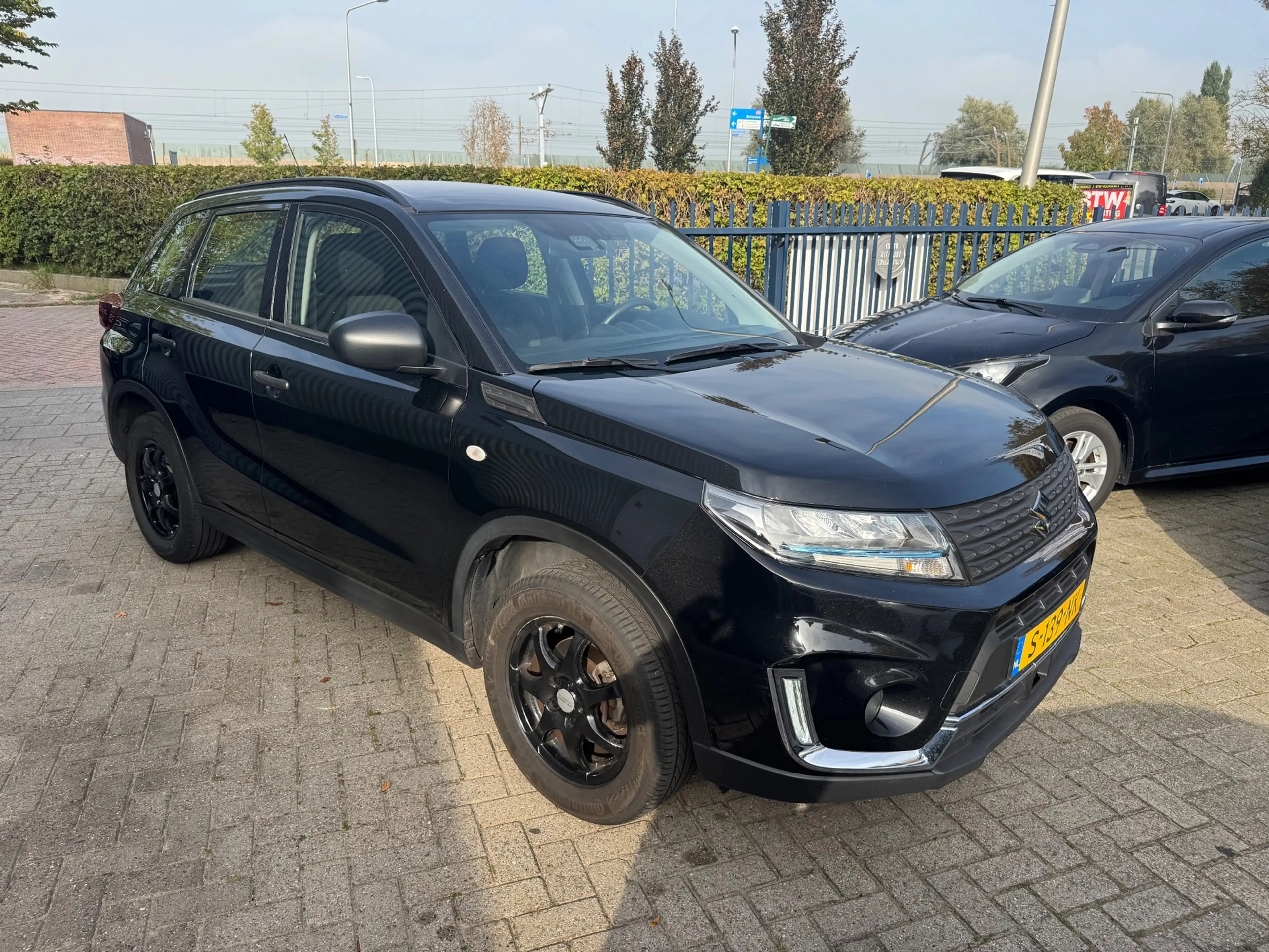 Suzuki Vitara 1.4 Boosterjet Comfort Smart Hybrid AIRCO / CRUISE — photo 7