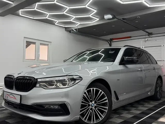 BMW 540 d xDrive SPORT Line/360*/LED/HuD/H&K/ACC