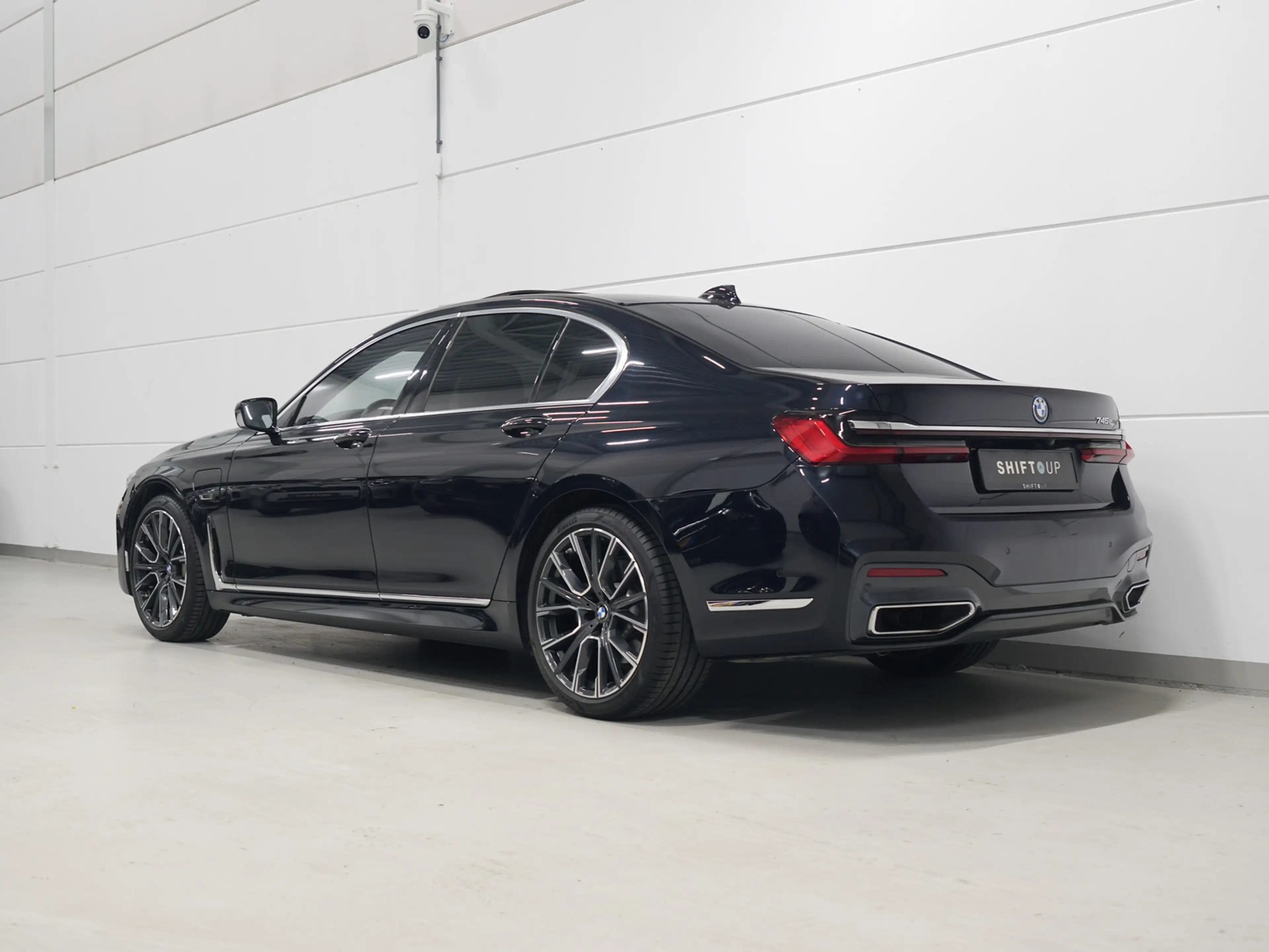 BMW 745 7-serie 745e M-Sport | Massage | TV | CoPilot — photo 7