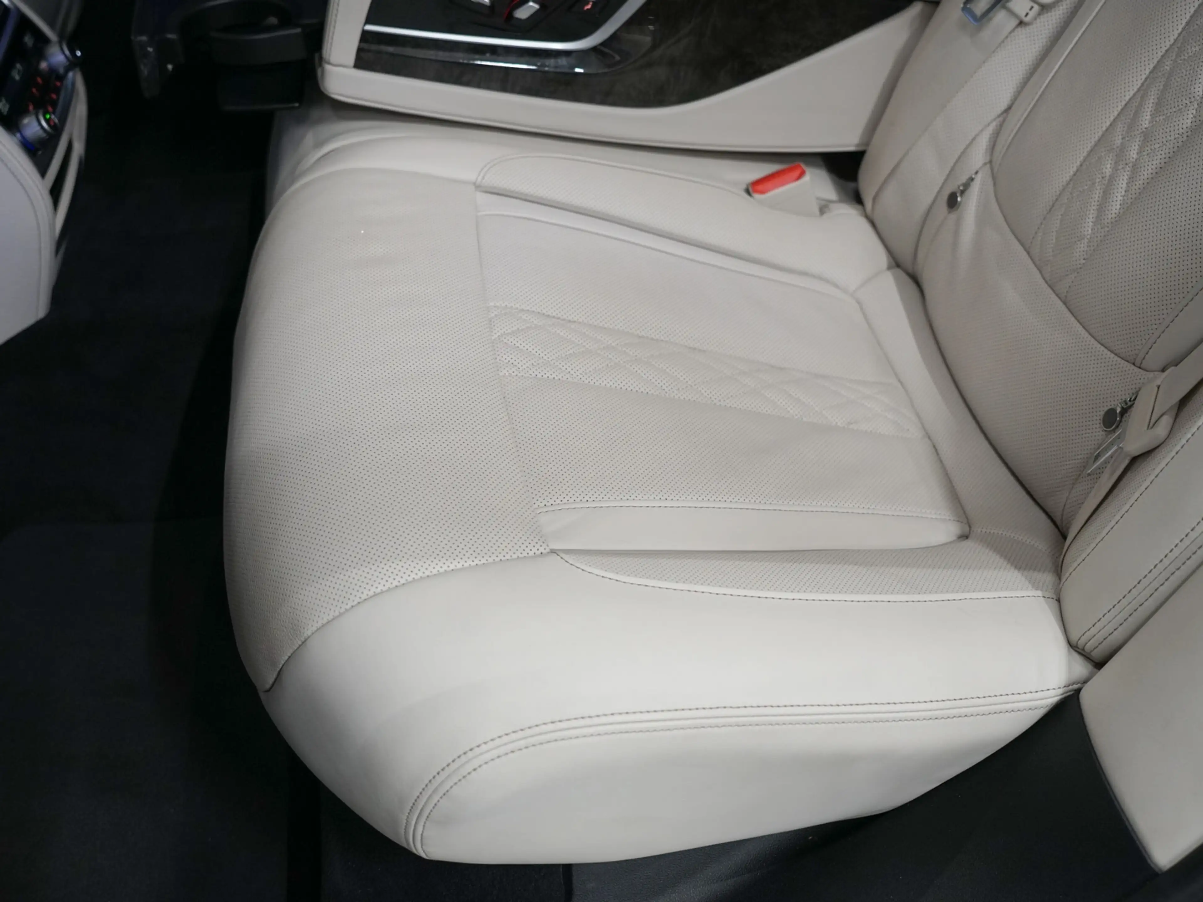 BMW 745 7-serie 745e M-Sport | Massage | TV | CoPilot — photo 41