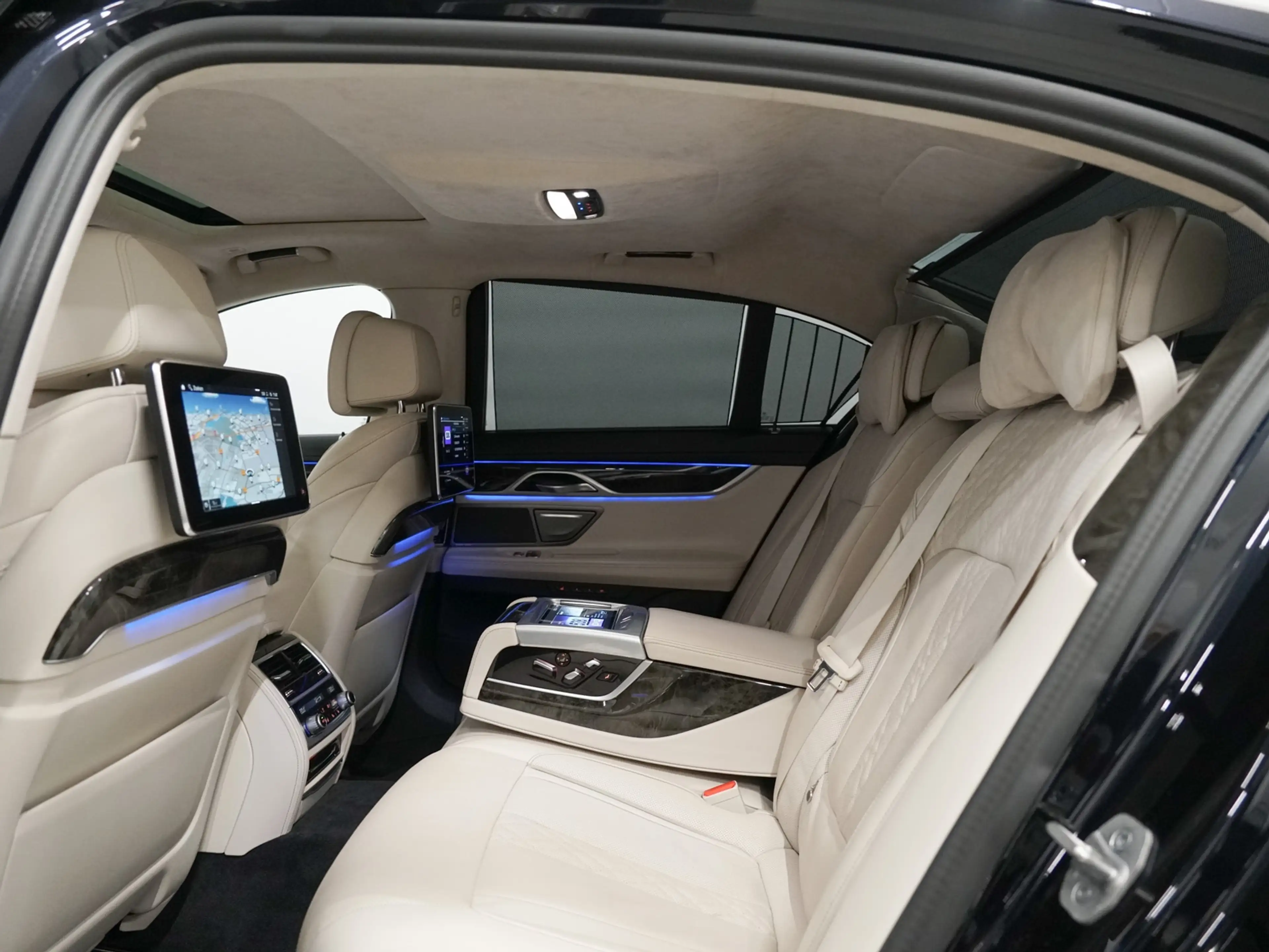 BMW 745 7-serie 745e M-Sport | Massage | TV | CoPilot — photo 50