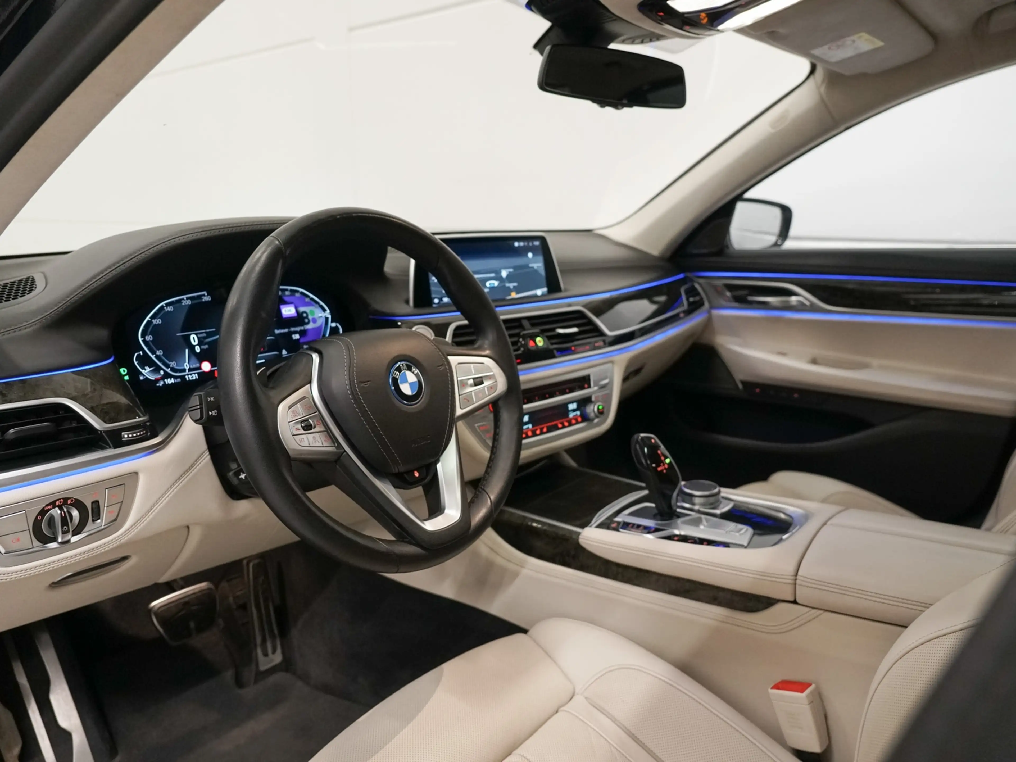 BMW 745 7-serie 745e M-Sport | Massage | TV | CoPilot — photo 9