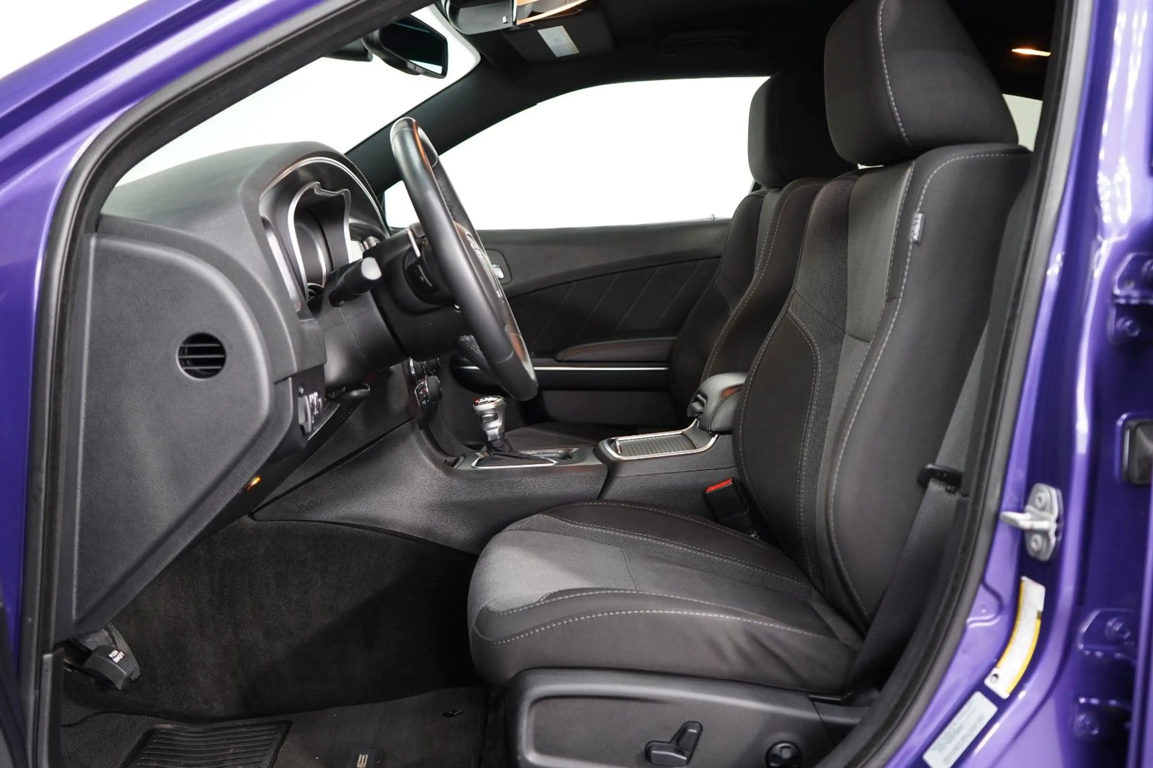 Dodge Charger 5,7 R/T *Unfallfrei*2.Hand*S-Lackierung* — photo 9