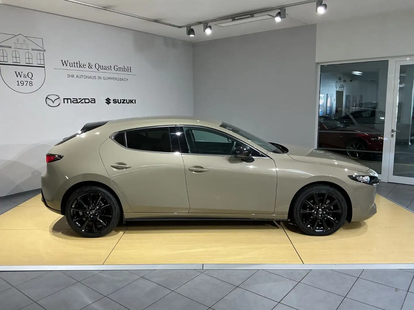Mazda 3 Nagisa *Automatik*BOSE*LED*Carplay* Grün - 2
