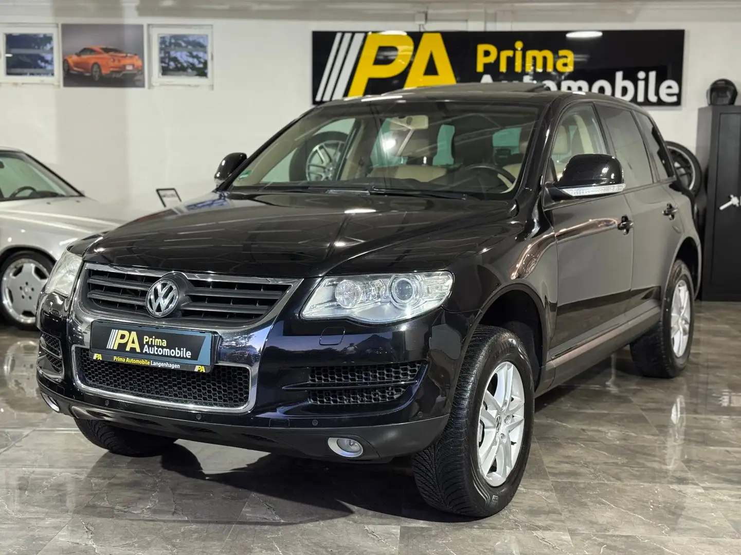 Volkswagen Touareg 3.0 TDI / Navi Schiebedach Xenon AHK Negro - 1