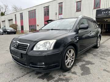 2.2 Turbo D4D D-CAT Linea Sol