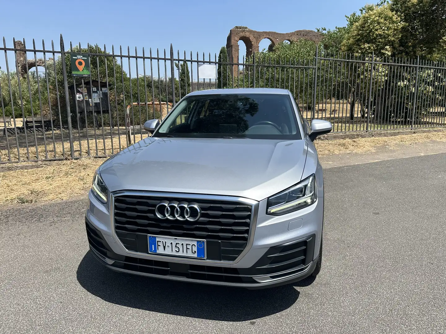 Audi Q2 30 1.6 tdi Business s-tronic my19 LED Matrix - 1