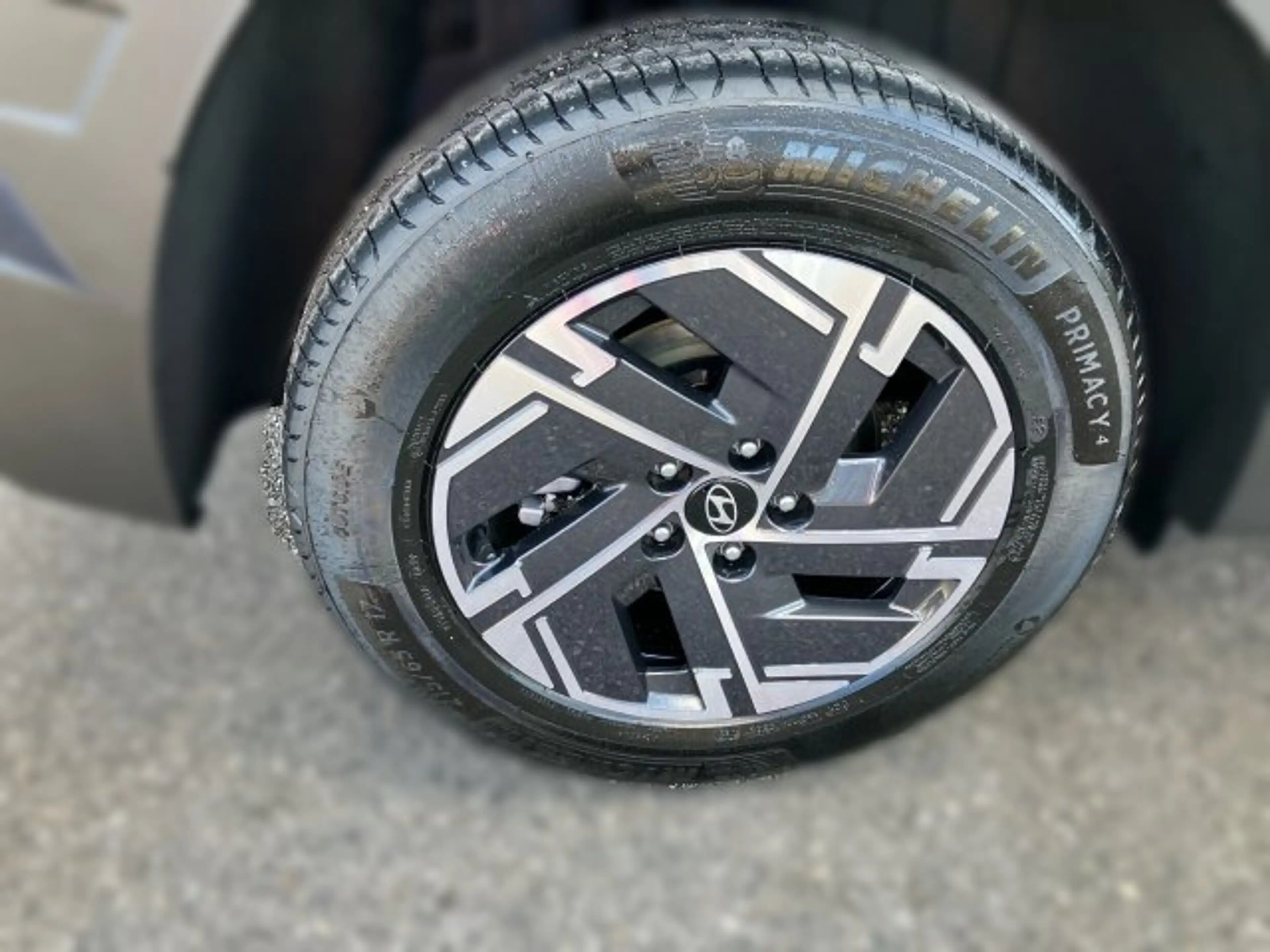 Hyundai TUCSON NX4 Jubile 1,6 T-GDi HEV 2WD AT — photo 5