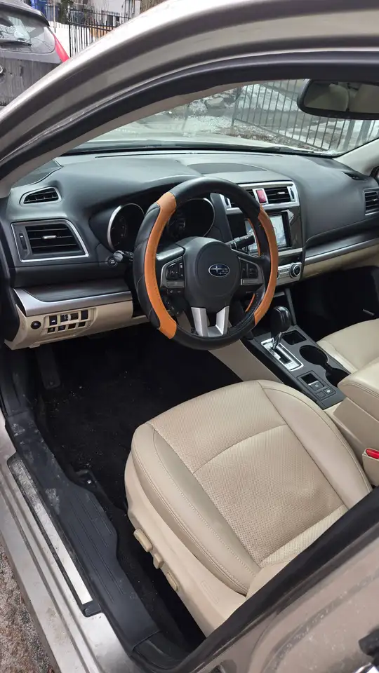 Subaru Legacy снимка Subaru Legacy