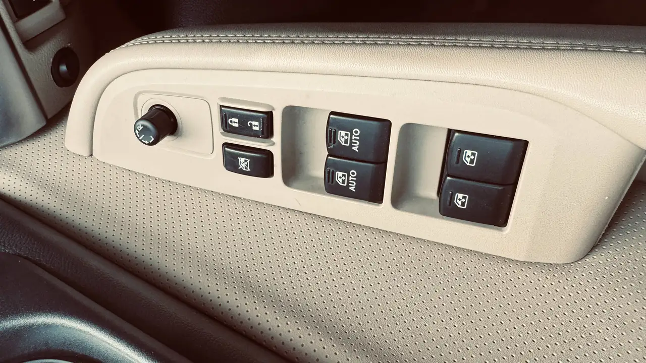 Subaru Legacy снимка Subaru Legacy