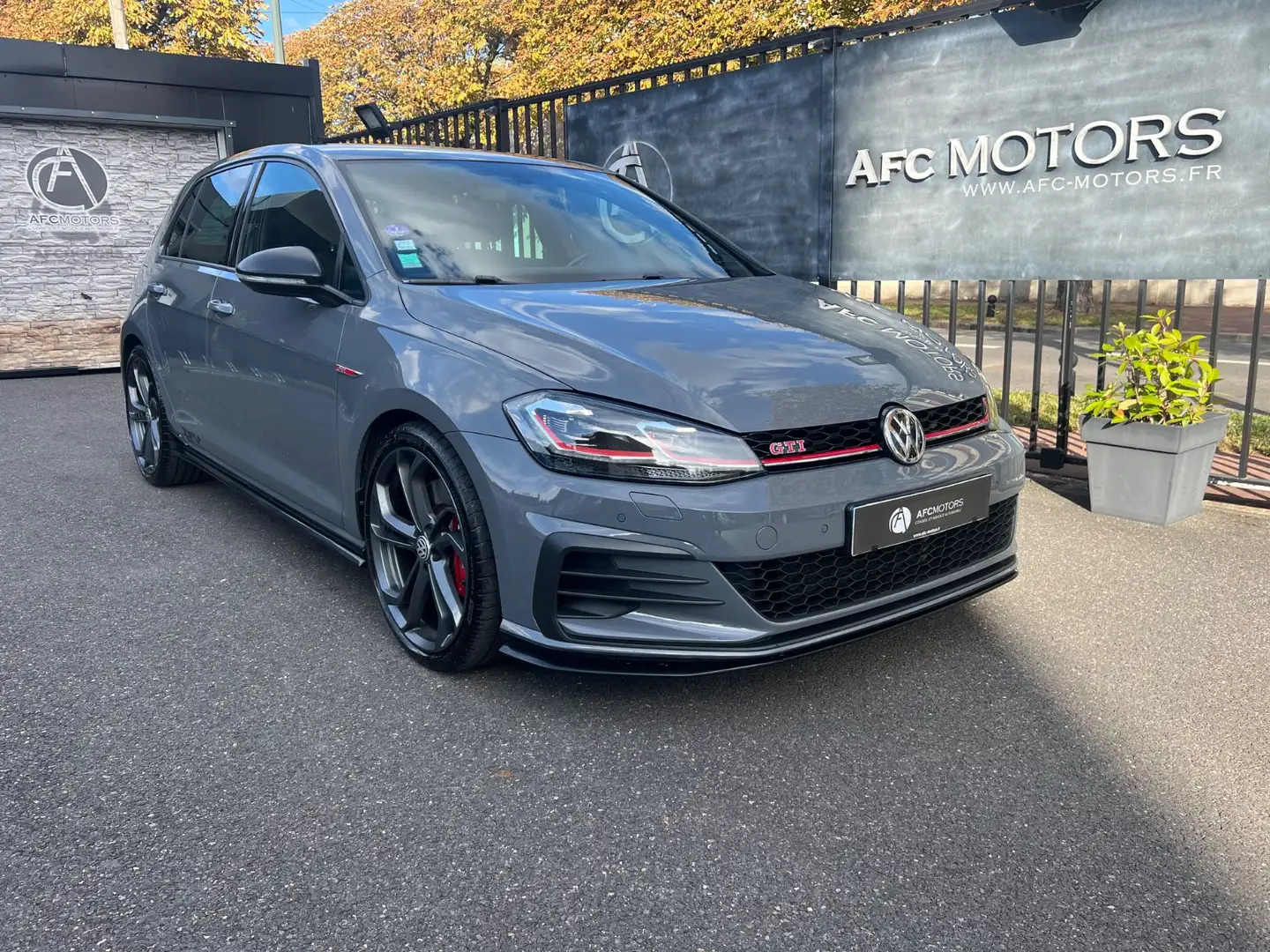 Volkswagen Golf GTI TCR 290 Ch  DSG Gris - 1