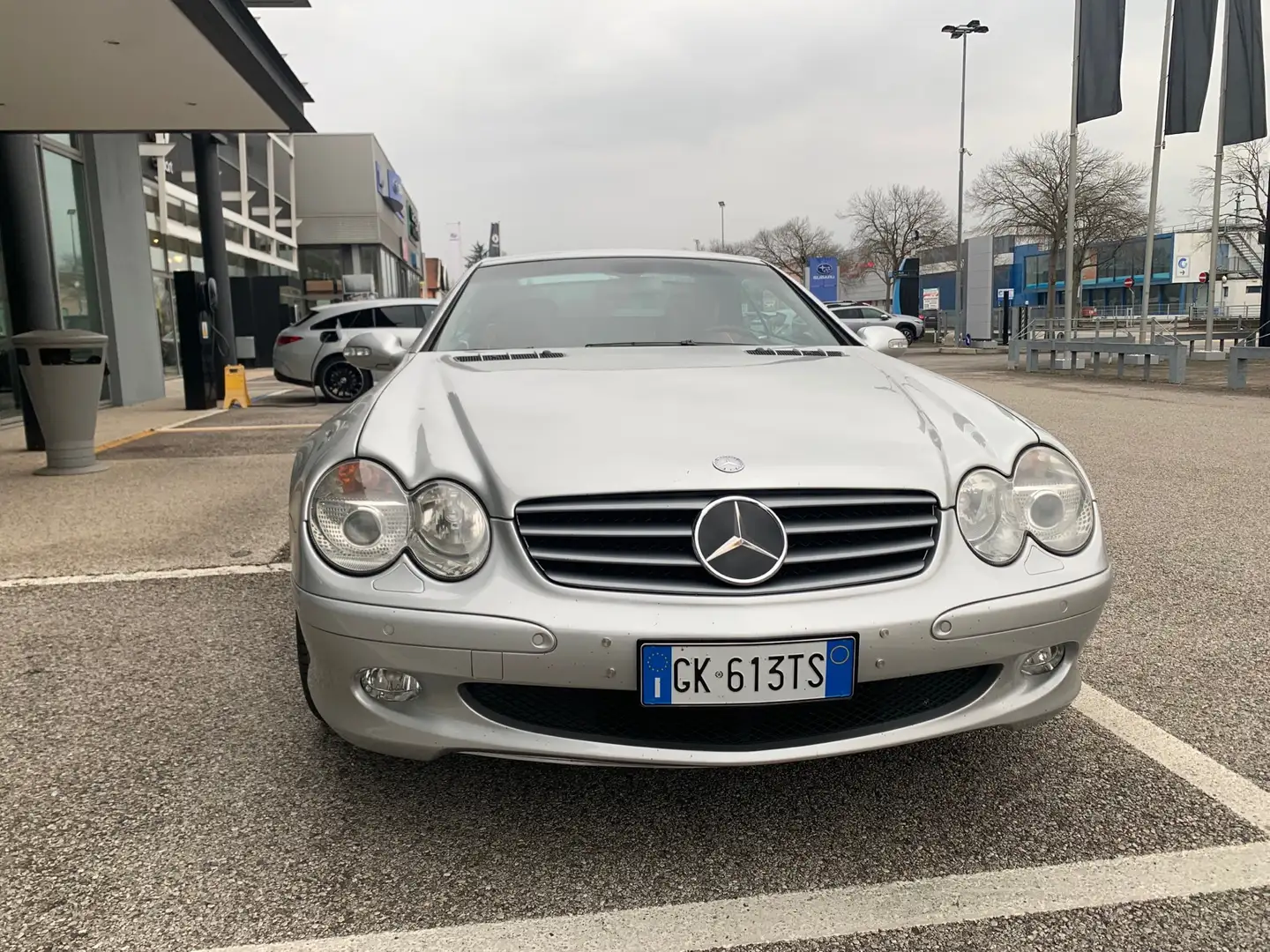 Mercedes-Benz SL 500 V8 srebrna - 1