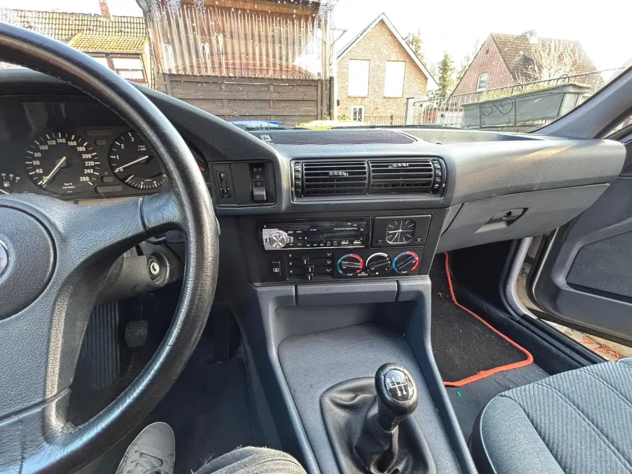 BMW 525i, foto 9